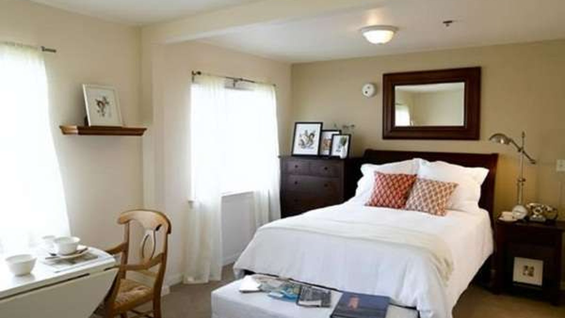 System.Collections.Generic.List`1[AFS.Common.Models.Photo] - Image 5