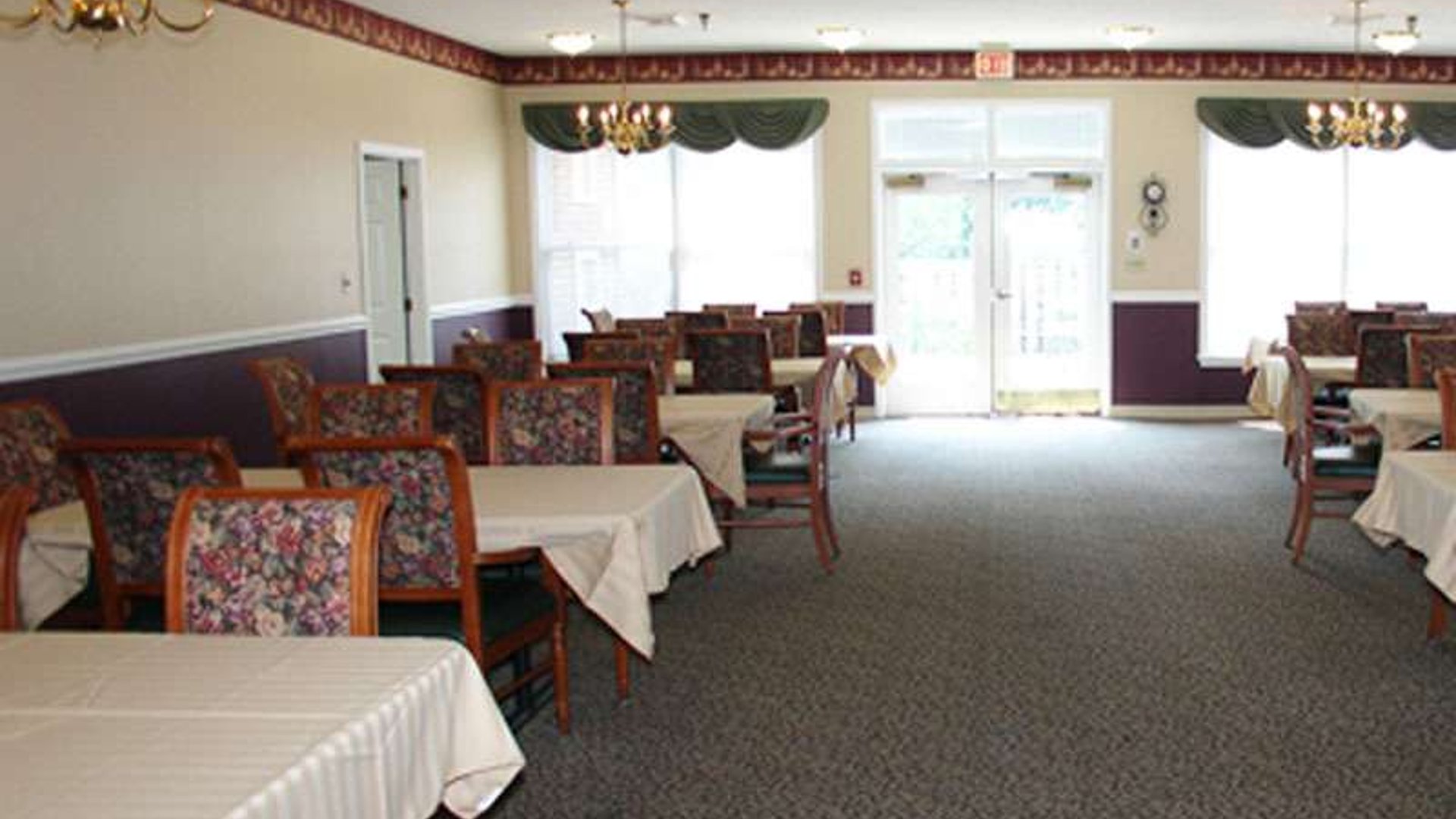 System.Collections.Generic.List`1[AFS.Common.Models.Photo] - Image 3