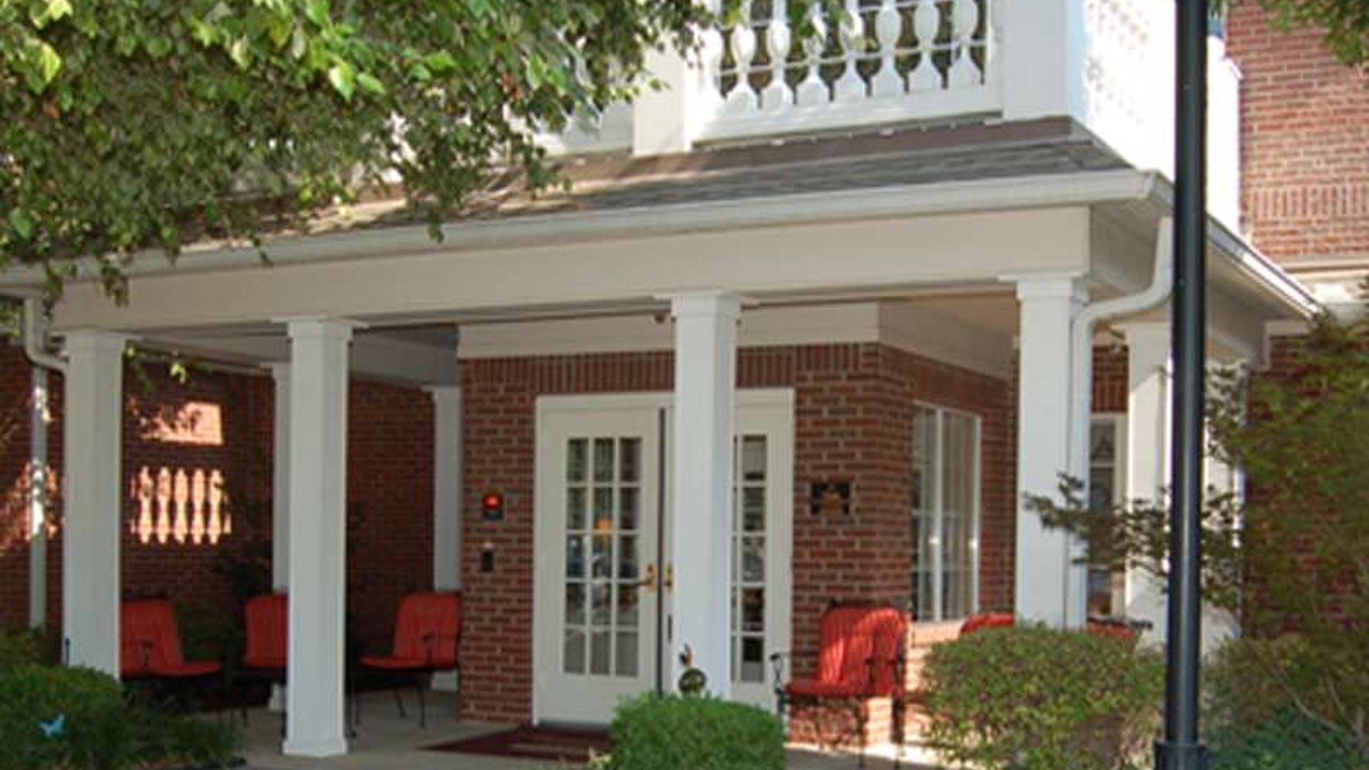 System.Collections.Generic.List`1[AFS.Common.Models.Photo] - Image 2