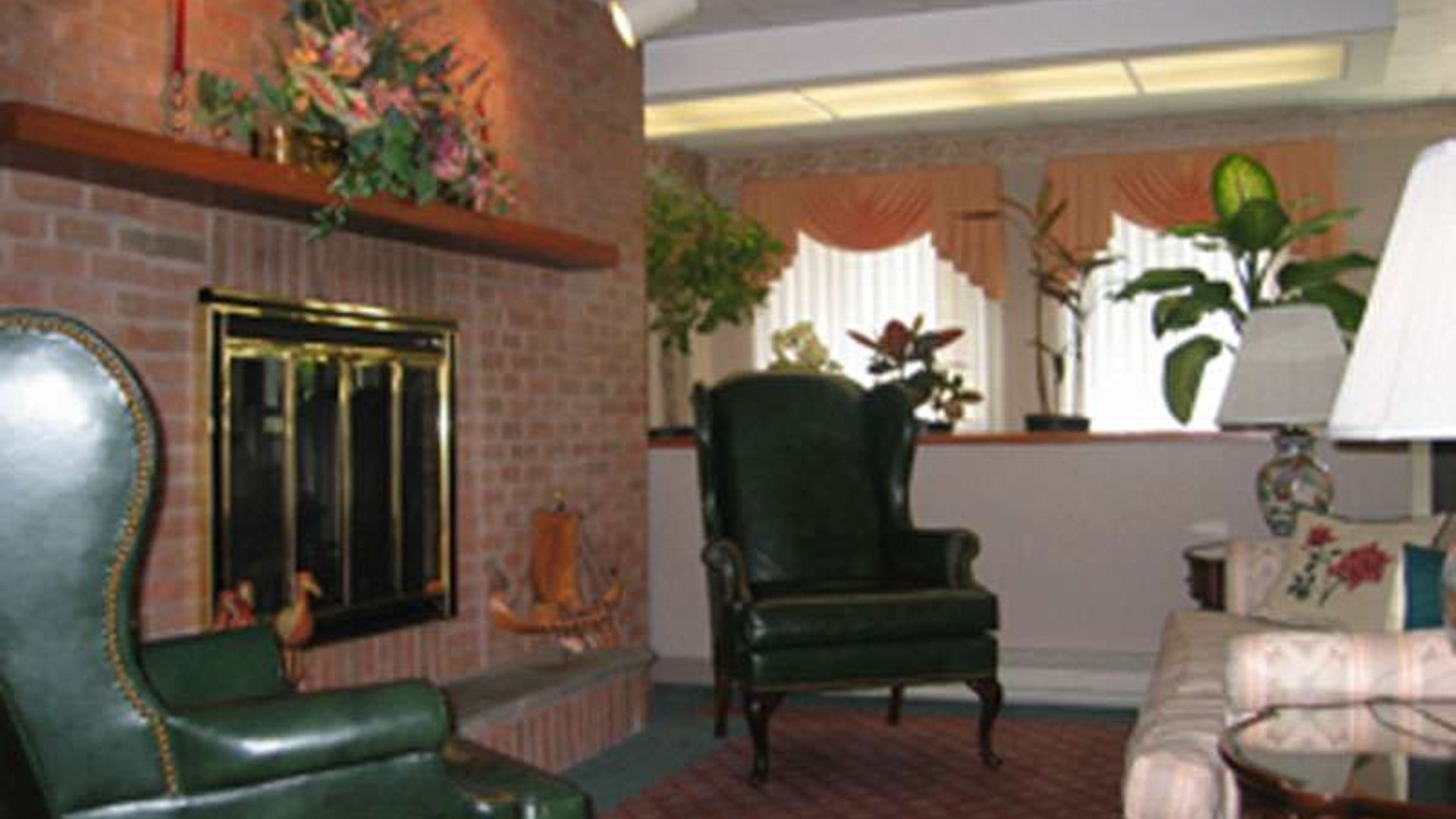 System.Collections.Generic.List`1[AFS.Common.Models.Photo] - Image 2