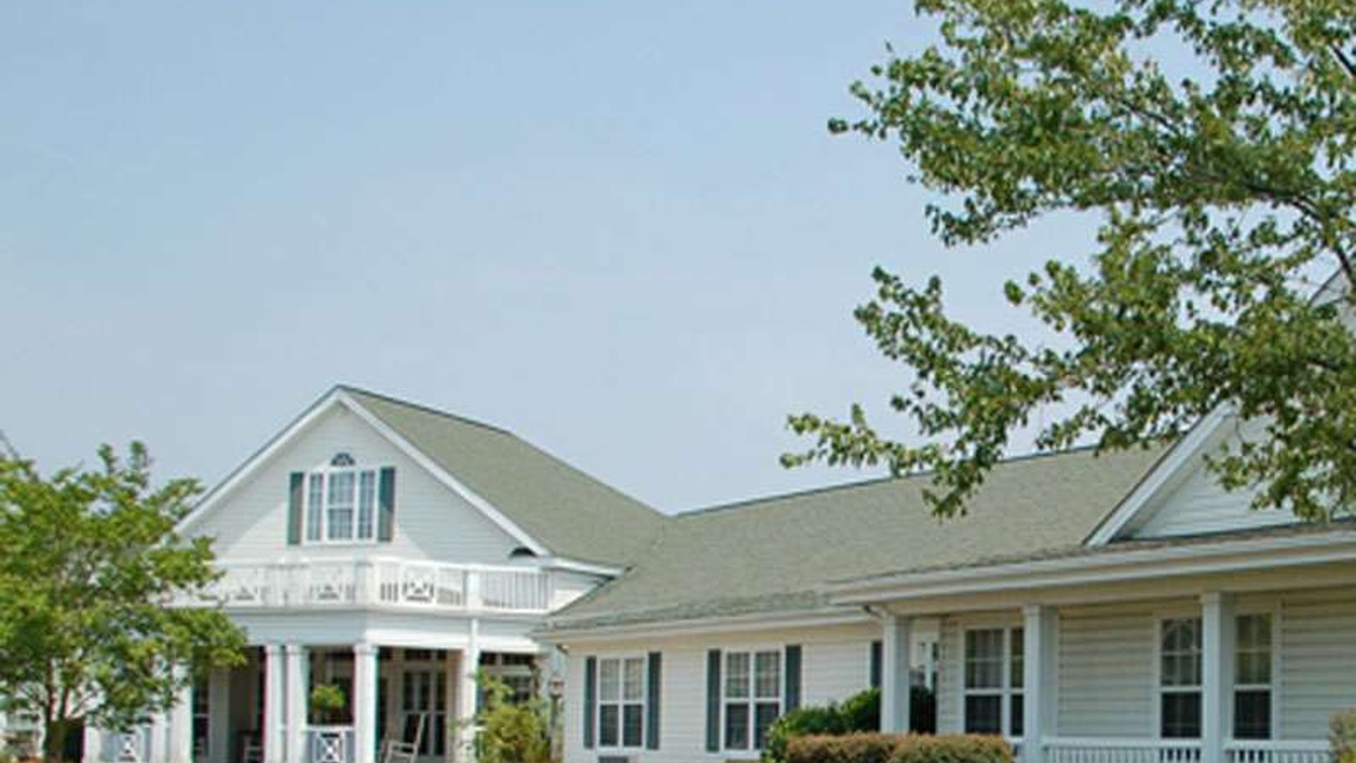 System.Collections.Generic.List`1[AFS.Common.Models.Photo] - Image 1