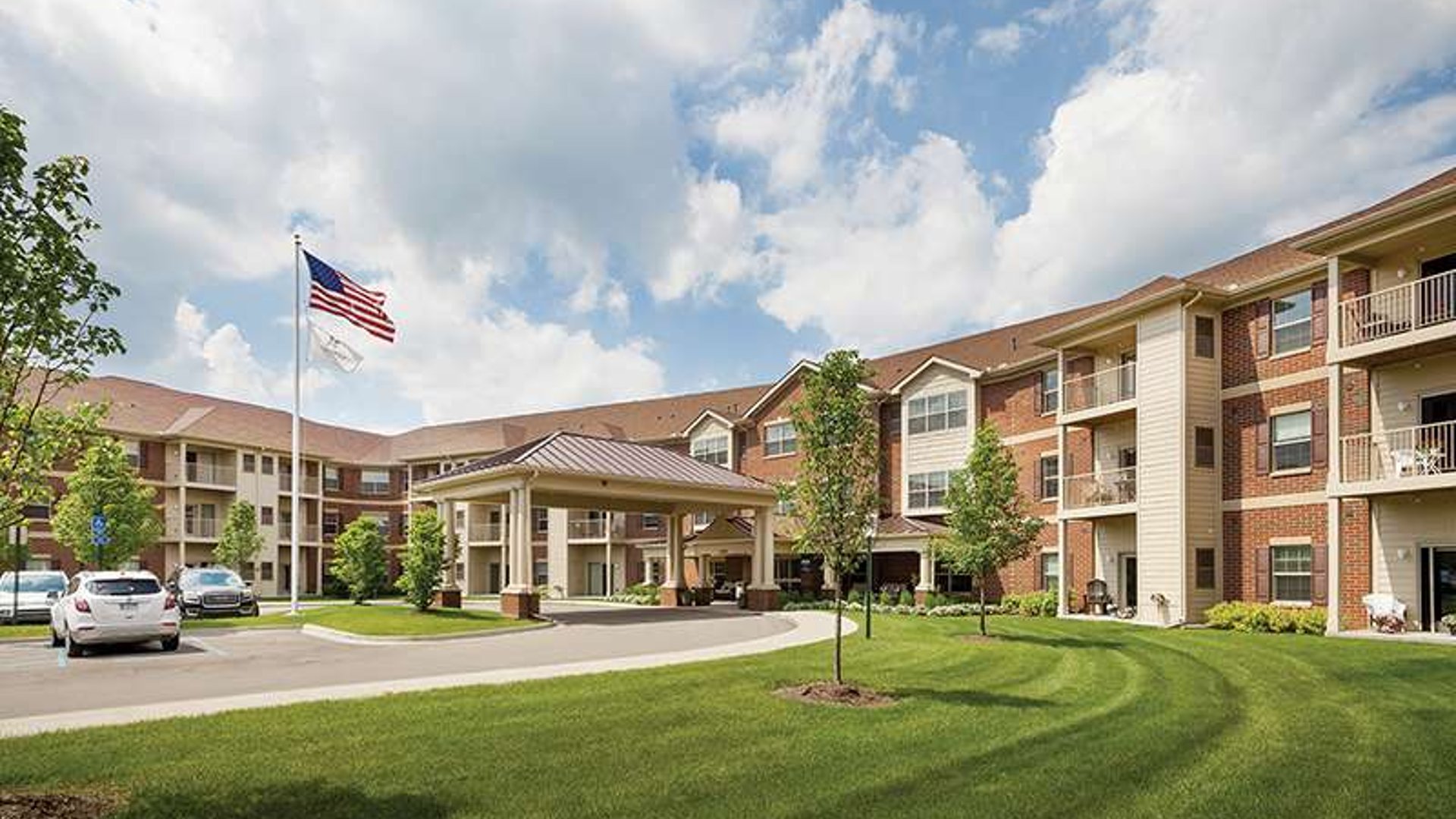 System.Collections.Generic.List`1[AFS.Common.Models.Photo] - Image 1