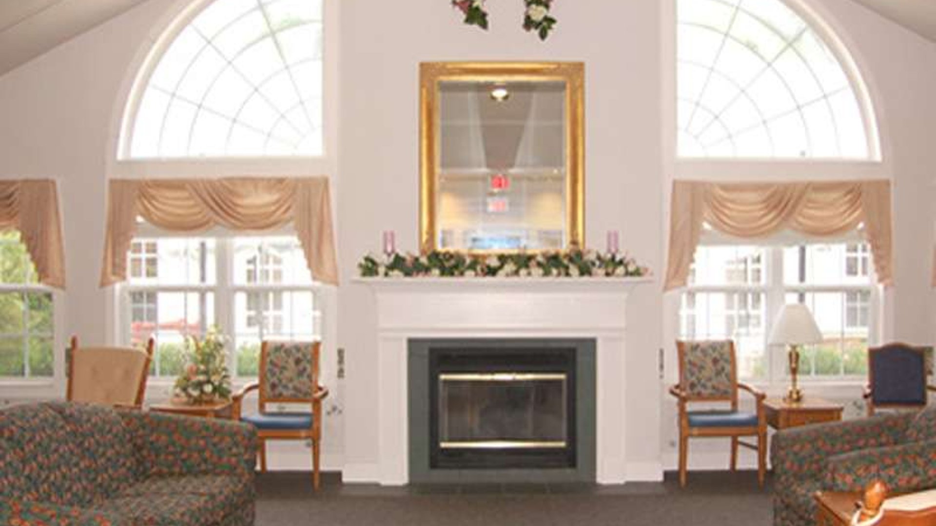 System.Collections.Generic.List`1[AFS.Common.Models.Photo] - Image 2