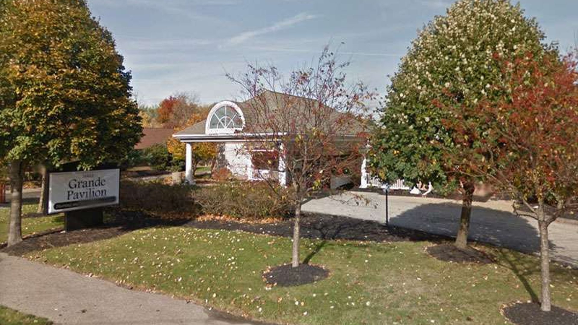 System.Collections.Generic.List`1[AFS.Common.Models.Photo] - Image 1