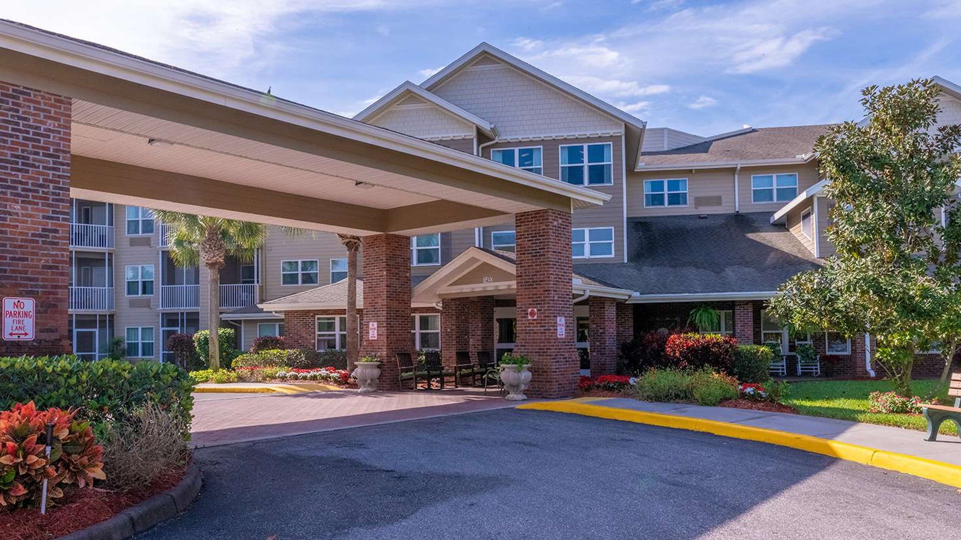 System.Collections.Generic.List`1[AFS.Common.Models.Photo] - Image 1