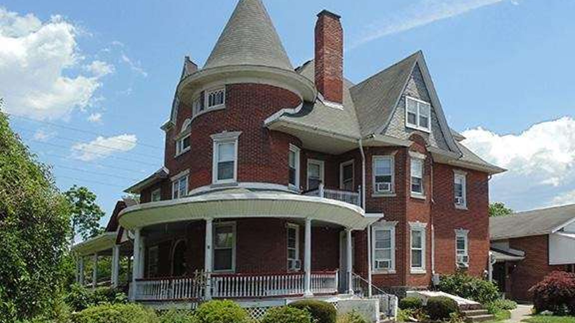 System.Collections.Generic.List`1[AFS.Common.Models.Photo] - Image 1