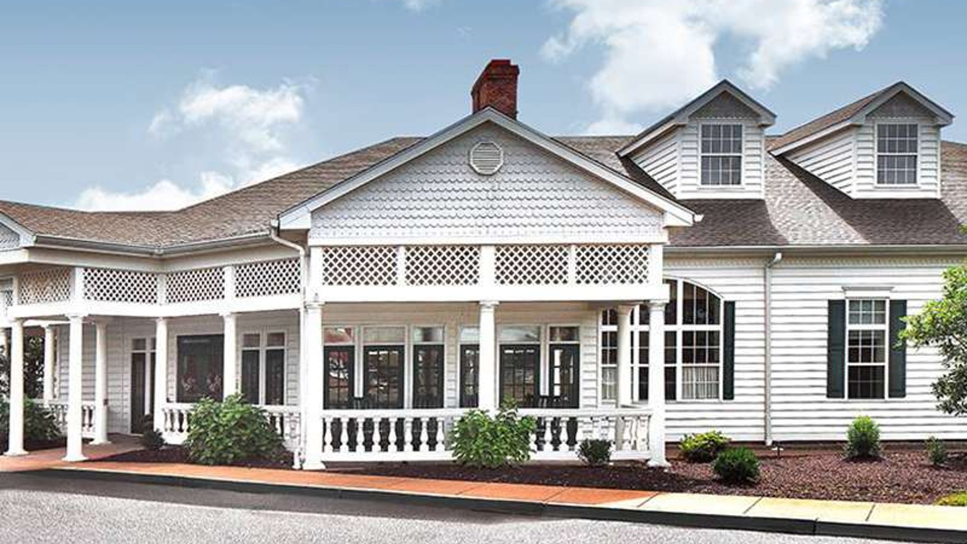 System.Collections.Generic.List`1[AFS.Common.Models.Photo] - Image 1