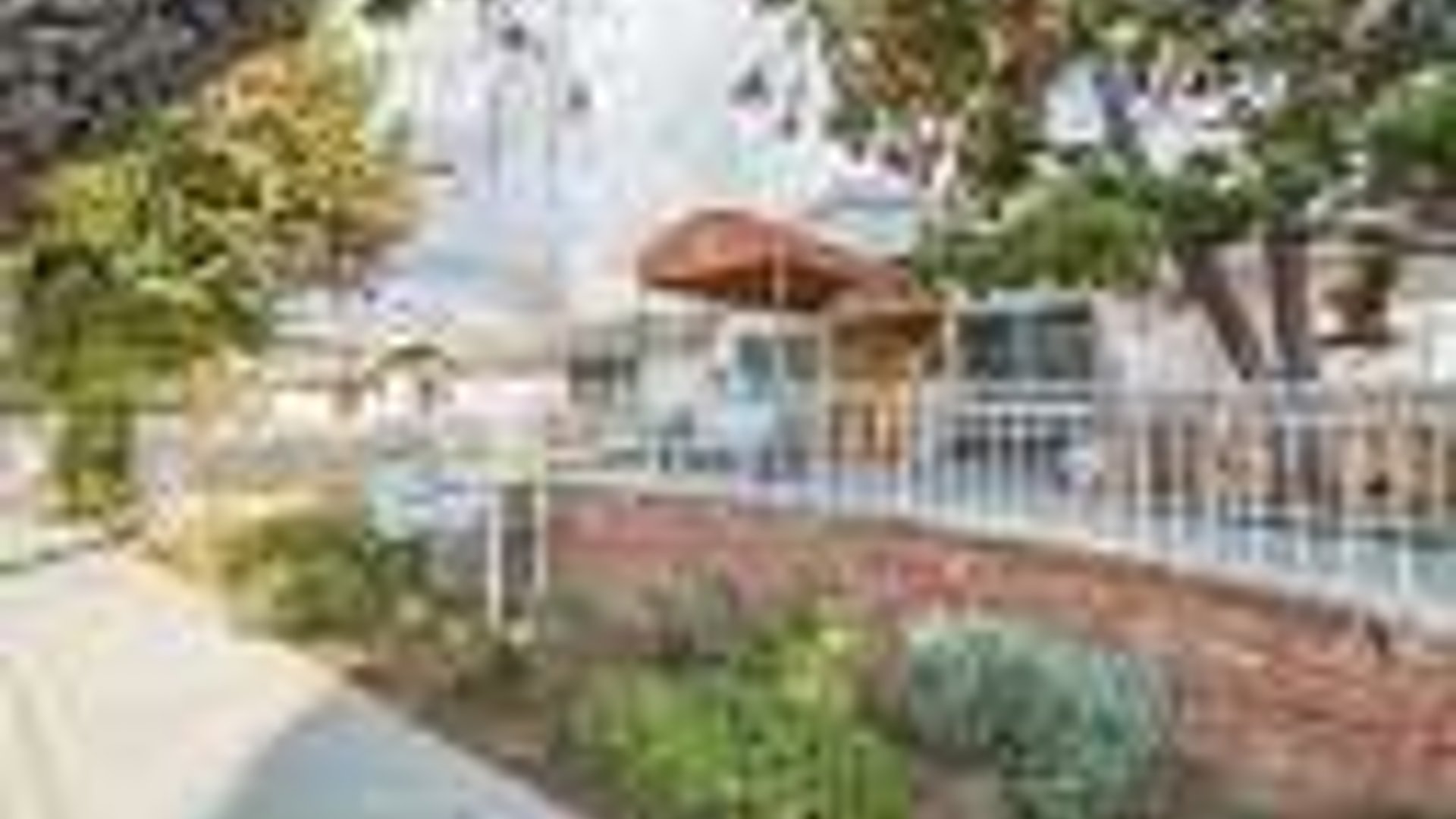 System.Collections.Generic.List`1[AFS.Common.Models.Photo] - Image 1