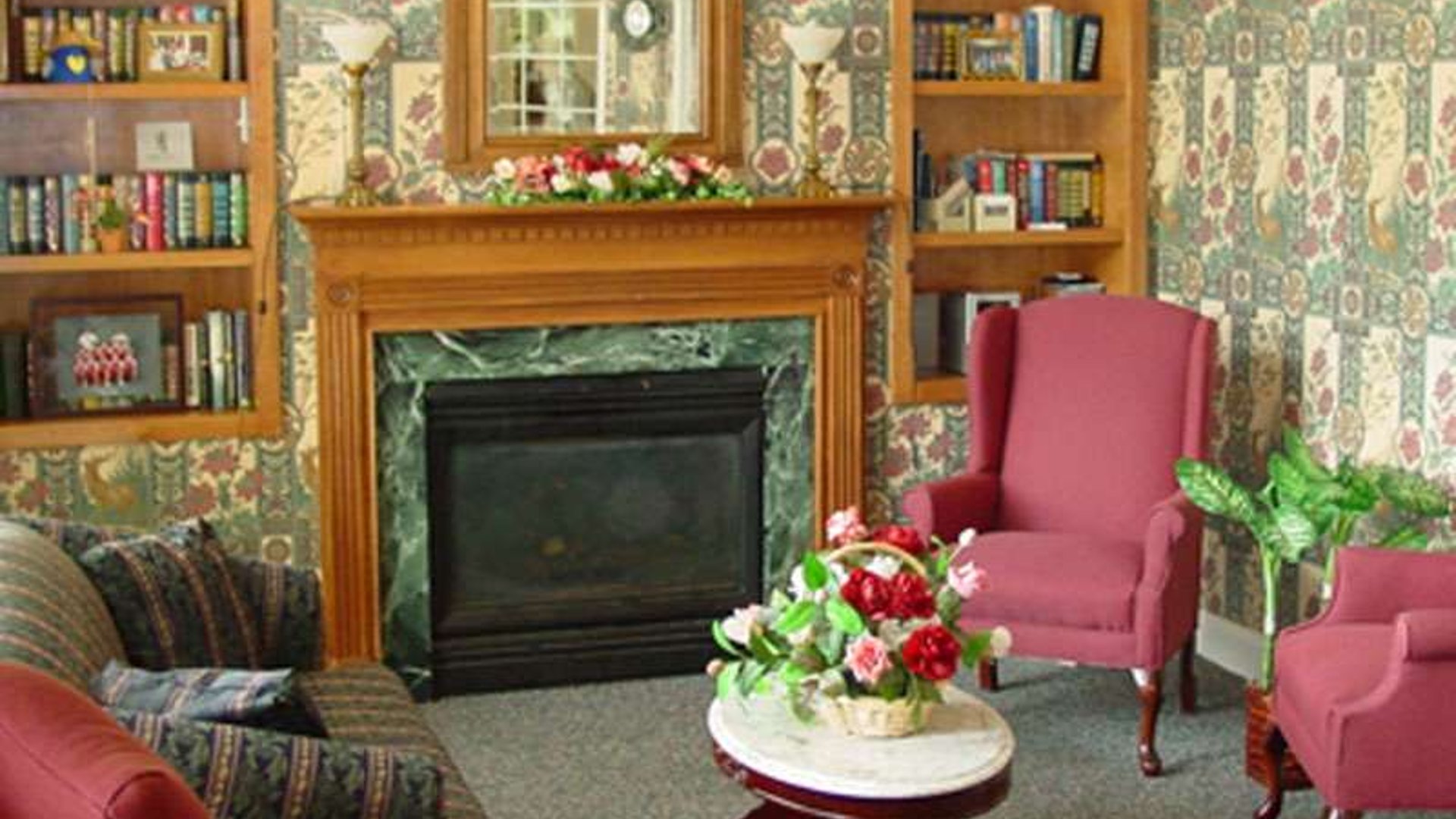 System.Collections.Generic.List`1[AFS.Common.Models.Photo] - Image 2