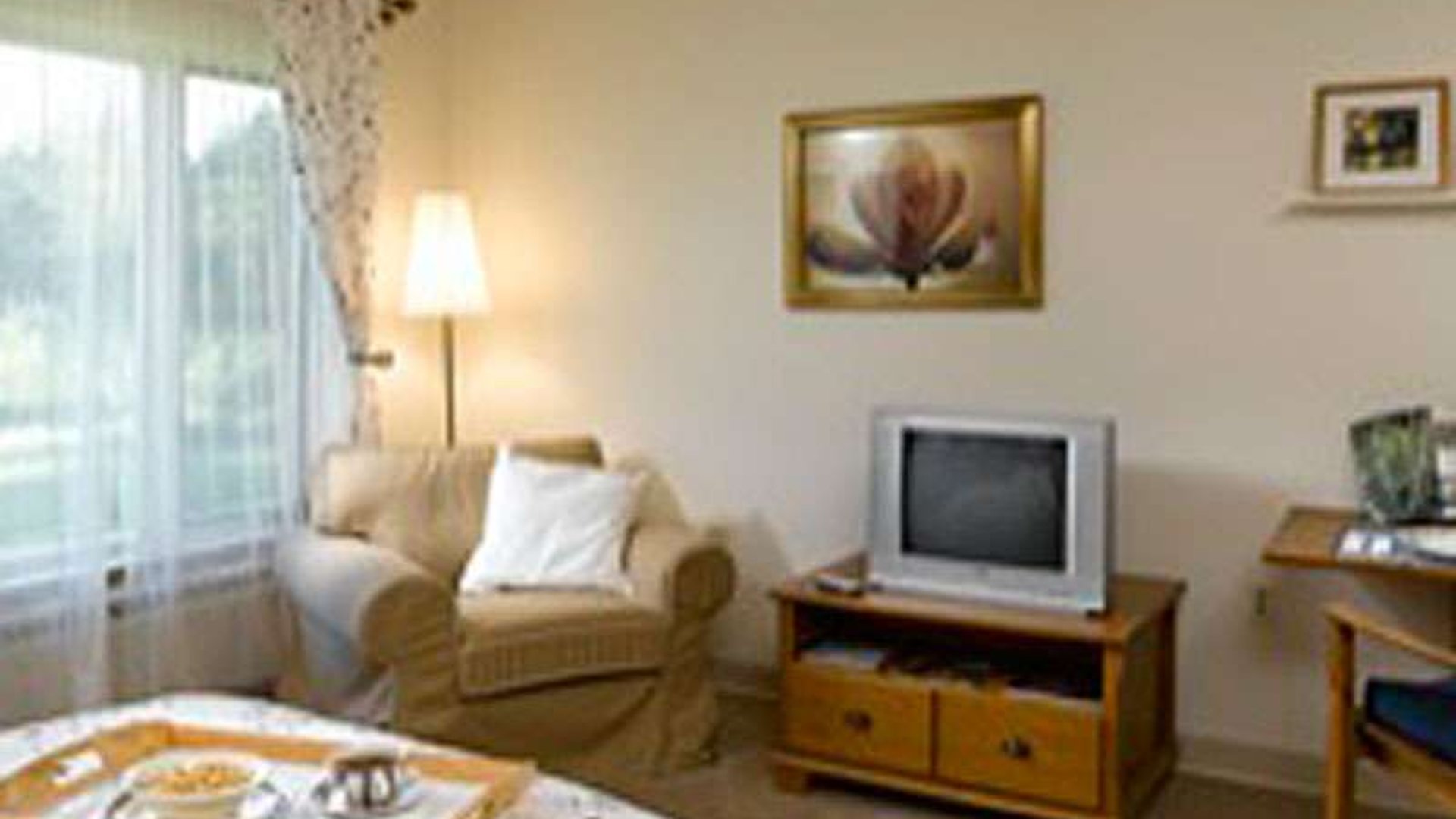 System.Collections.Generic.List`1[AFS.Common.Models.Photo] - Image 6