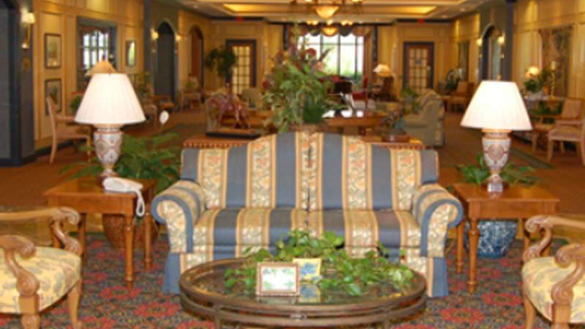 System.Collections.Generic.List`1[AFS.Common.Models.Photo] - Image 2