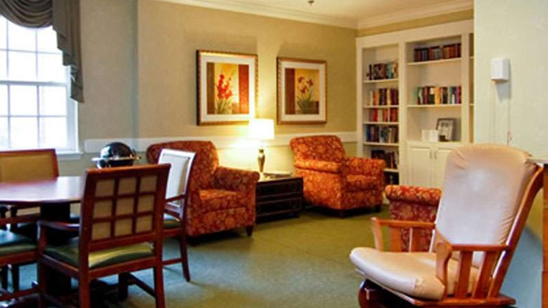 System.Collections.Generic.List`1[AFS.Common.Models.Photo] - Image 2