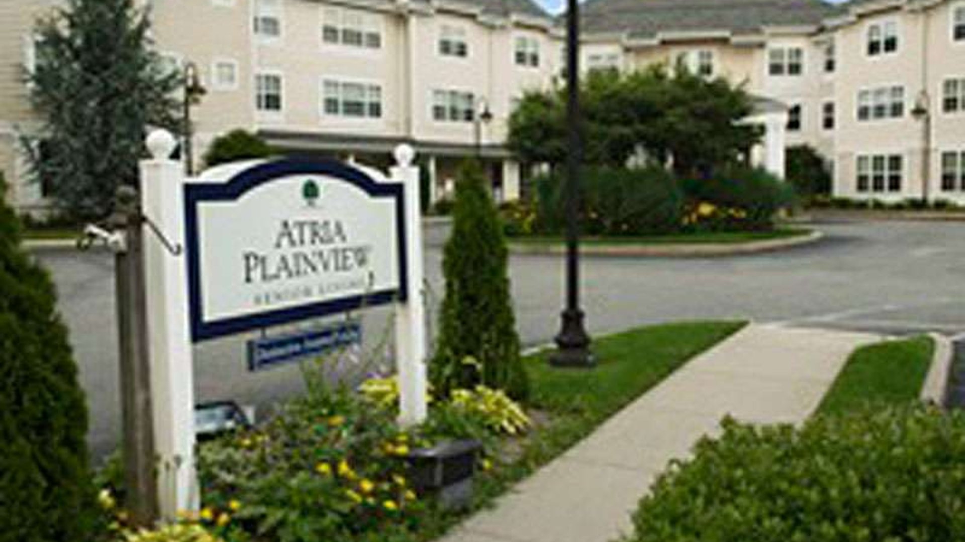 System.Collections.Generic.List`1[AFS.Common.Models.Photo] - Image 2