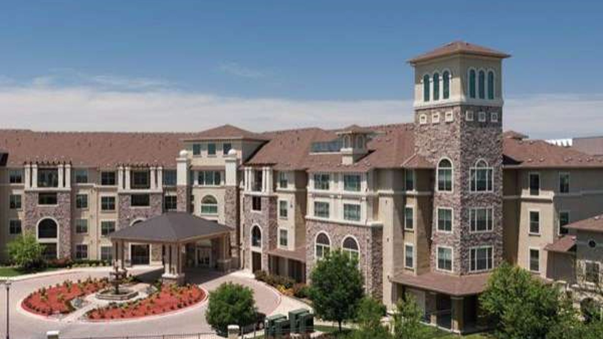 System.Collections.Generic.List`1[AFS.Common.Models.Photo] - Image 1