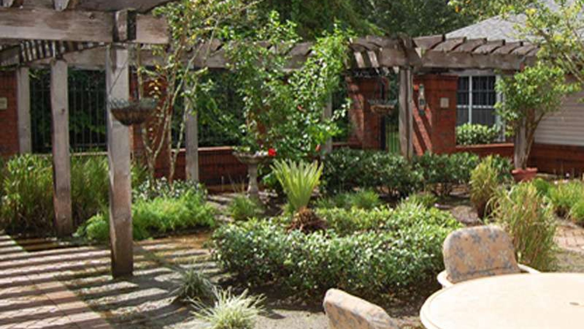 System.Collections.Generic.List`1[AFS.Common.Models.Photo] - Image 2