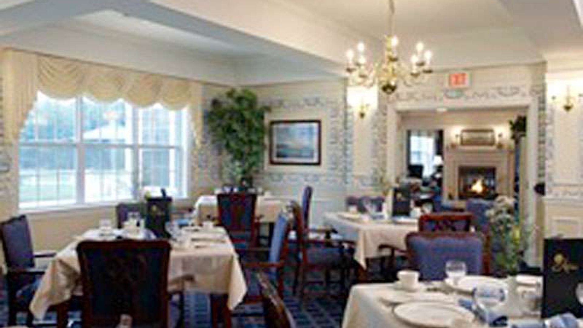 System.Collections.Generic.List`1[AFS.Common.Models.Photo] - Image 5