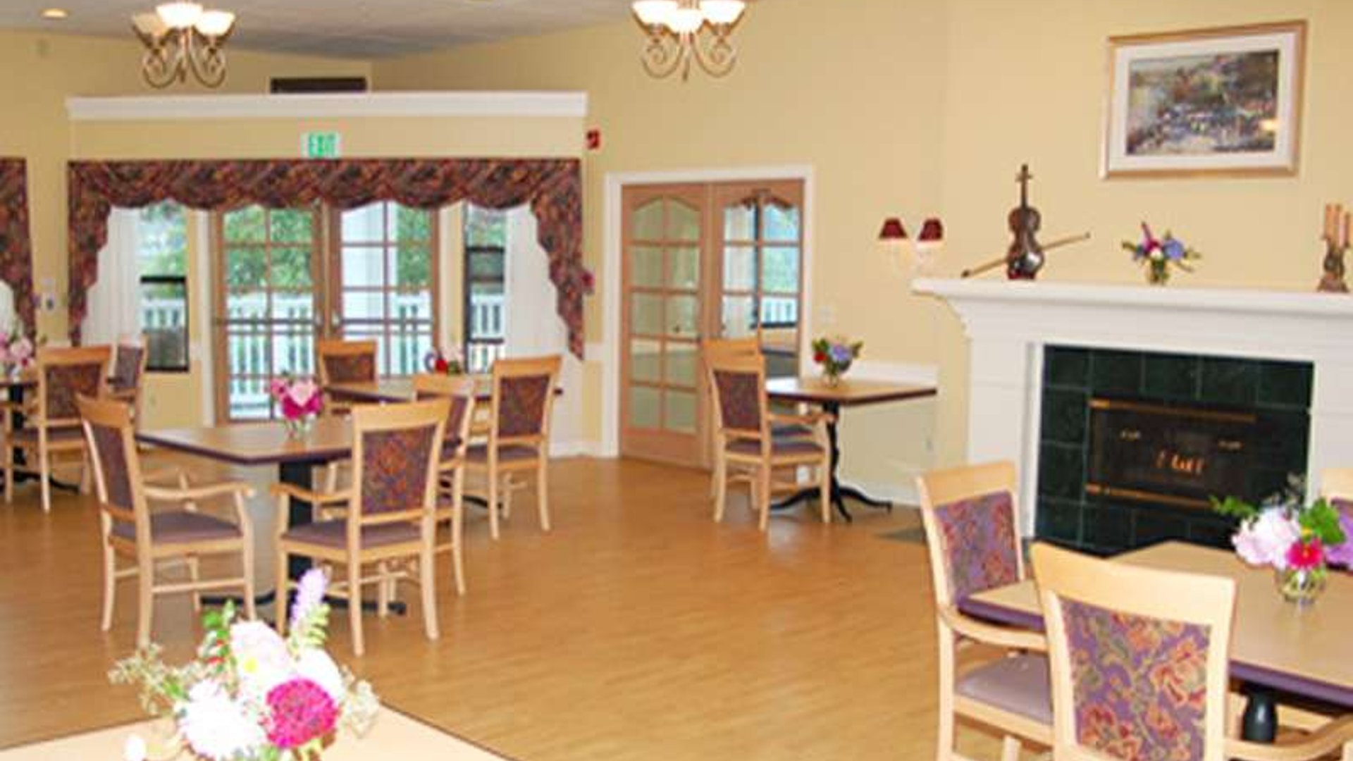 System.Collections.Generic.List`1[AFS.Common.Models.Photo] - Image 2