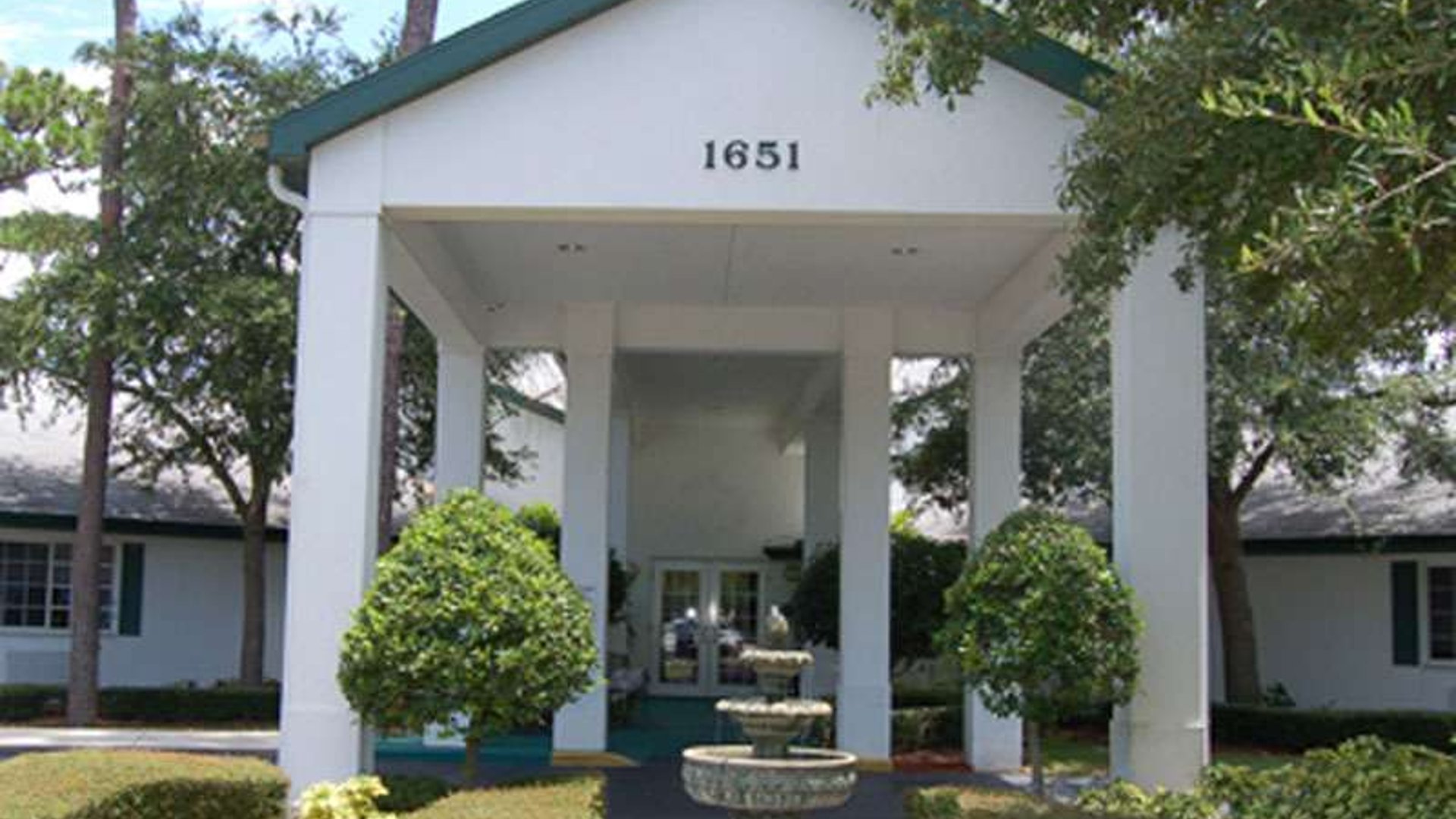 System.Collections.Generic.List`1[AFS.Common.Models.Photo] - Image 1