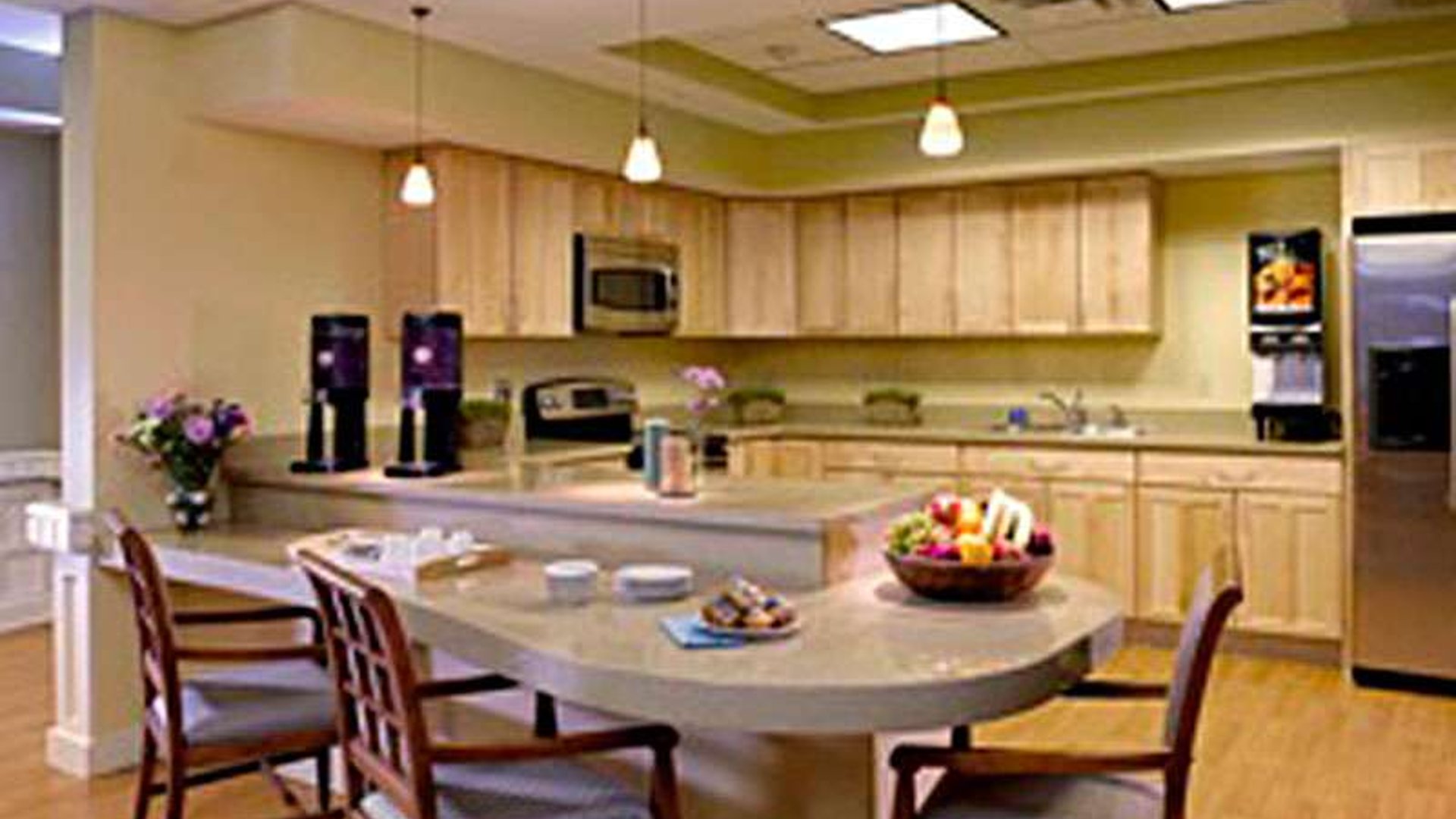 System.Collections.Generic.List`1[AFS.Common.Models.Photo] - Image 6