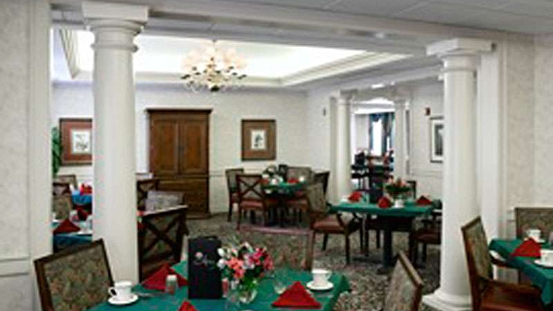 System.Collections.Generic.List`1[AFS.Common.Models.Photo] - Image 6