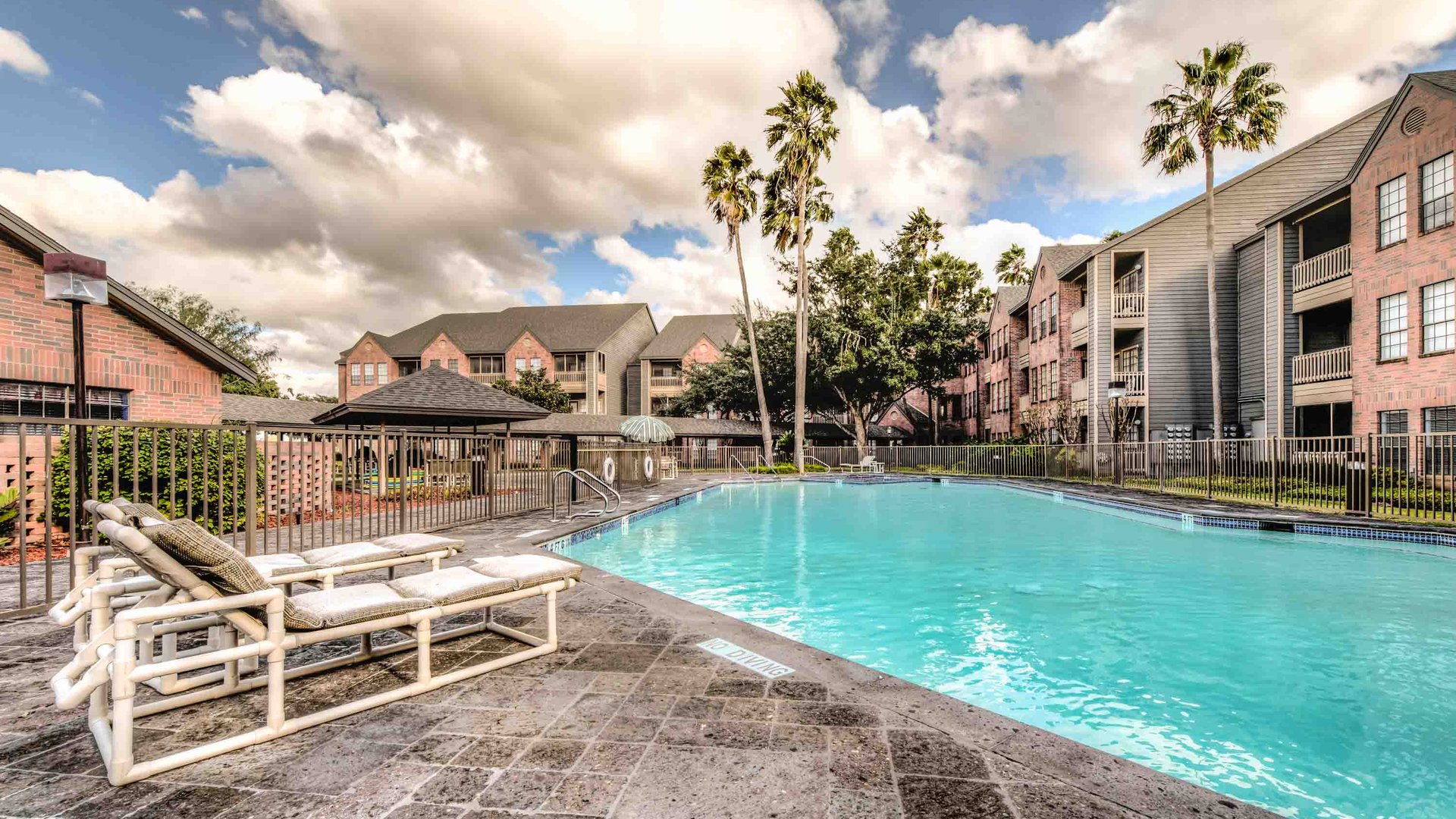 System.Collections.Generic.List`1[AFS.Common.Models.Photo] - Image 1