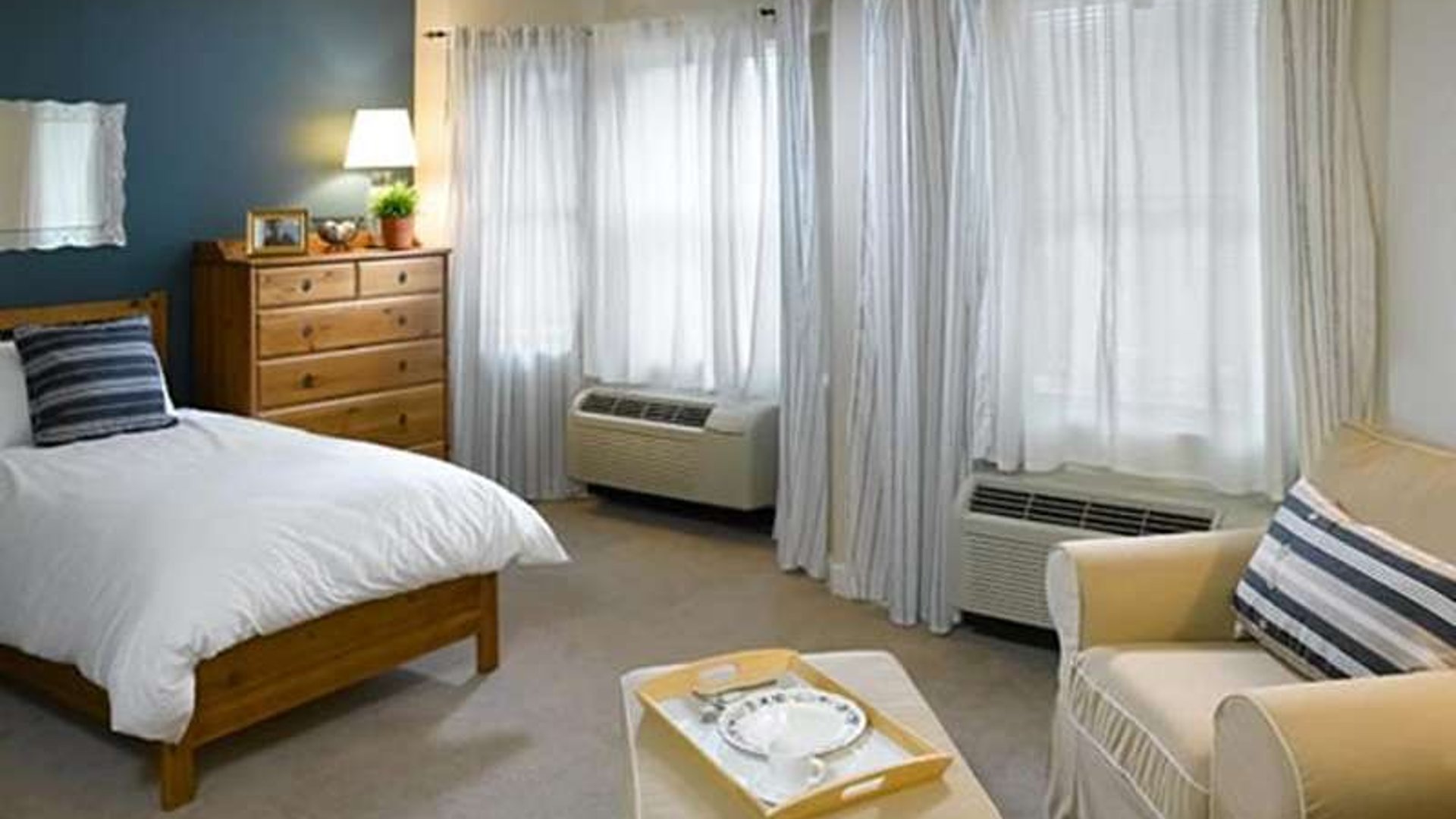 System.Collections.Generic.List`1[AFS.Common.Models.Photo] - Image 6