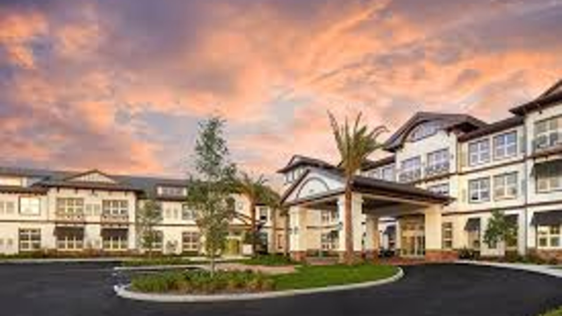 System.Collections.Generic.List`1[AFS.Common.Models.Photo] - Image 1