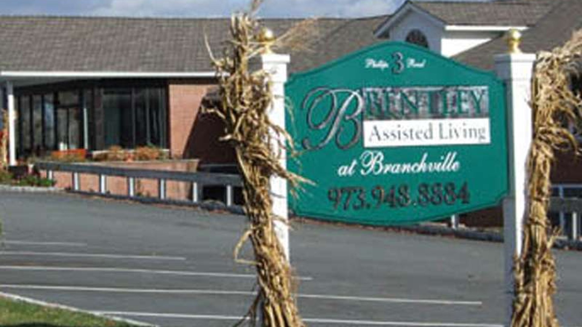 System.Collections.Generic.List`1[AFS.Common.Models.Photo] - Image 1