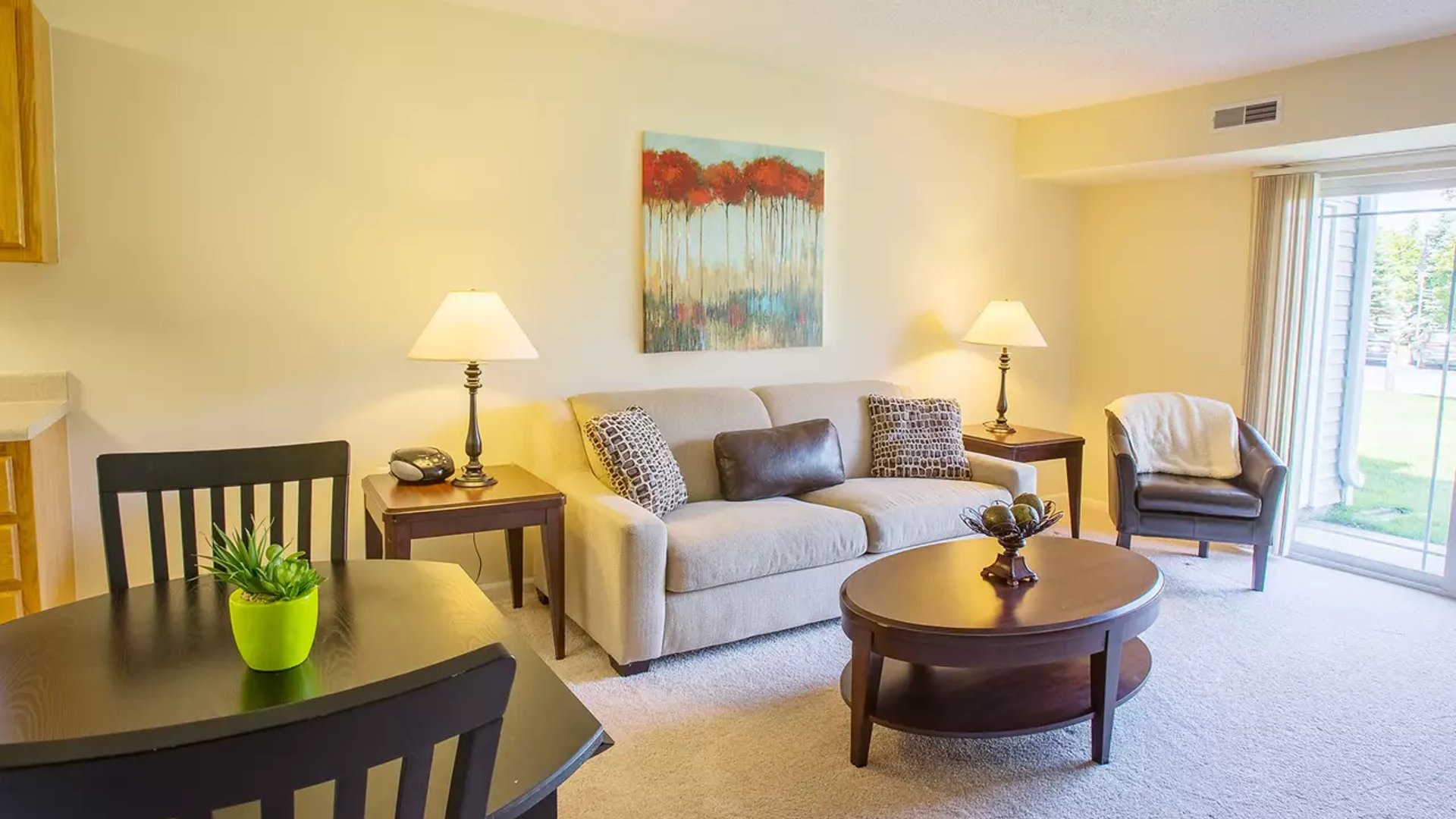 System.Collections.Generic.List`1[AFS.Common.Models.Photo] - Image 6