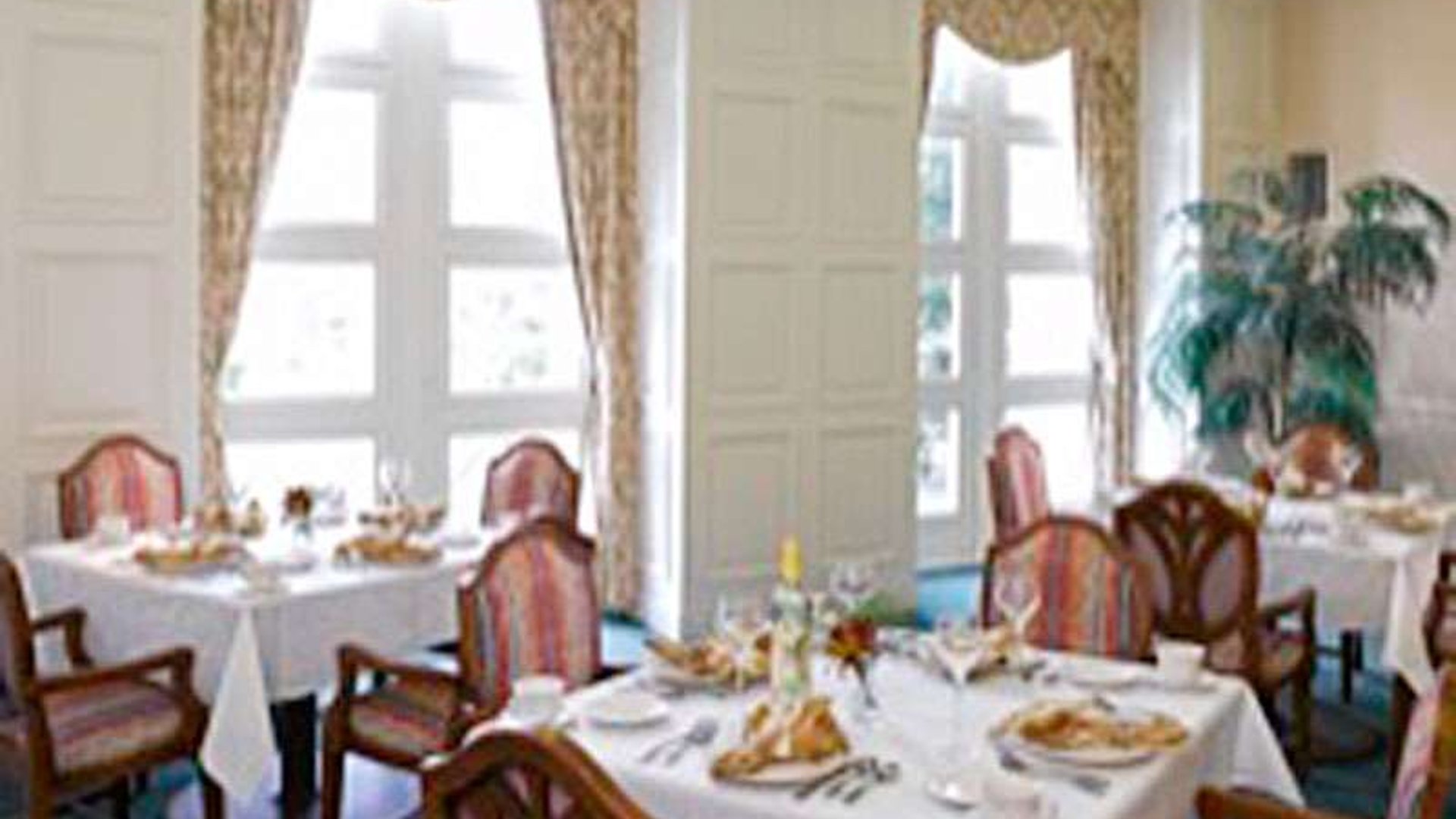 System.Collections.Generic.List`1[AFS.Common.Models.Photo] - Image 6