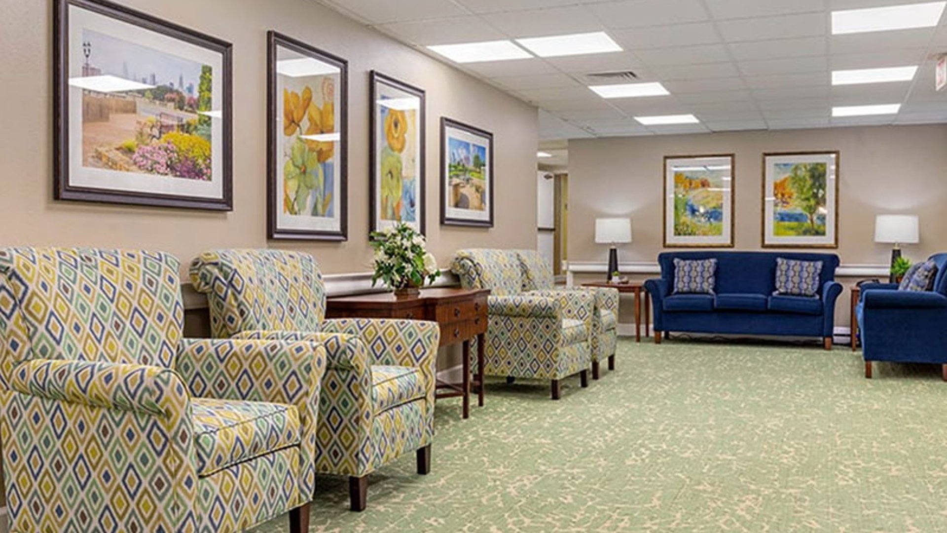 System.Collections.Generic.List`1[AFS.Common.Models.Photo] - Image 2