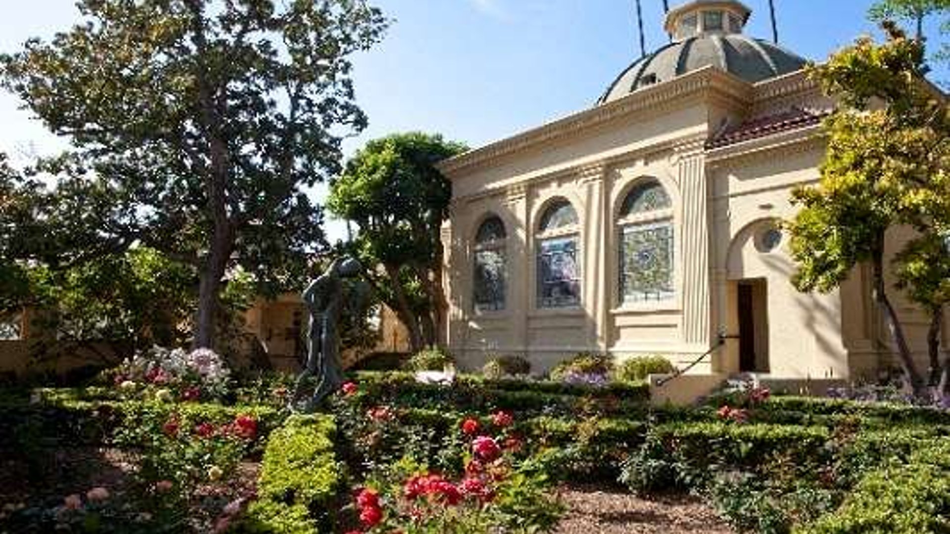 System.Collections.Generic.List`1[AFS.Common.Models.Photo] - Image 1