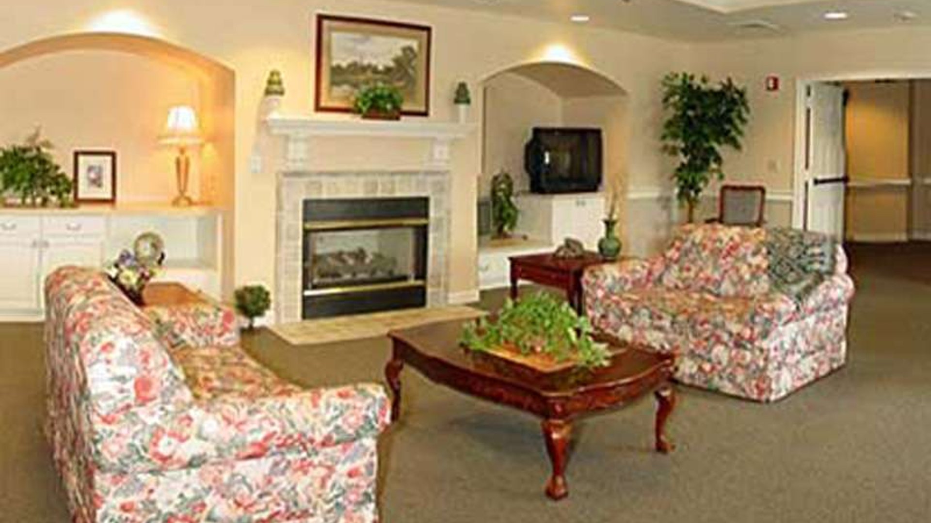 System.Collections.Generic.List`1[AFS.Common.Models.Photo] - Image 4