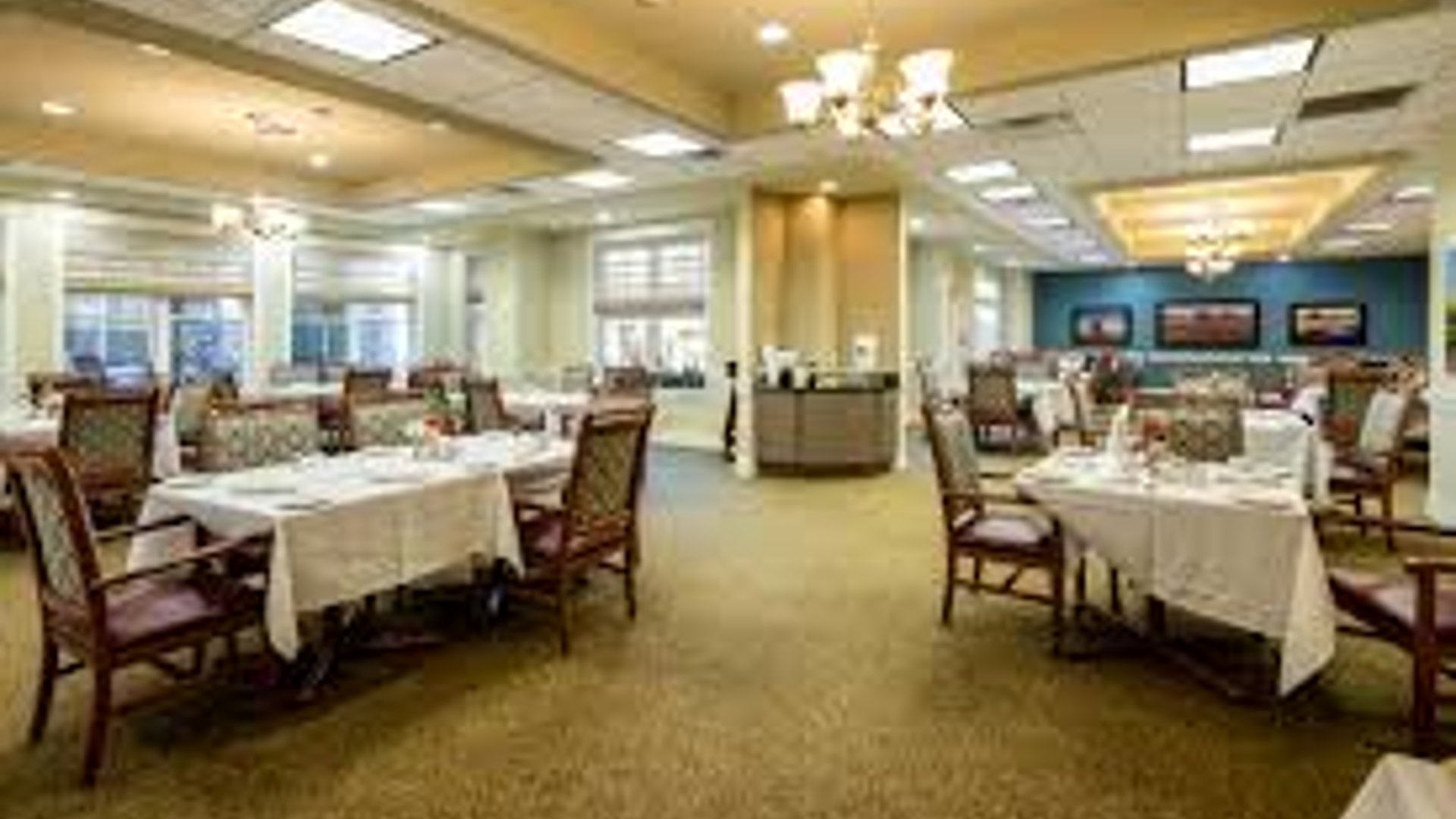 System.Collections.Generic.List`1[AFS.Common.Models.Photo] - Image 2