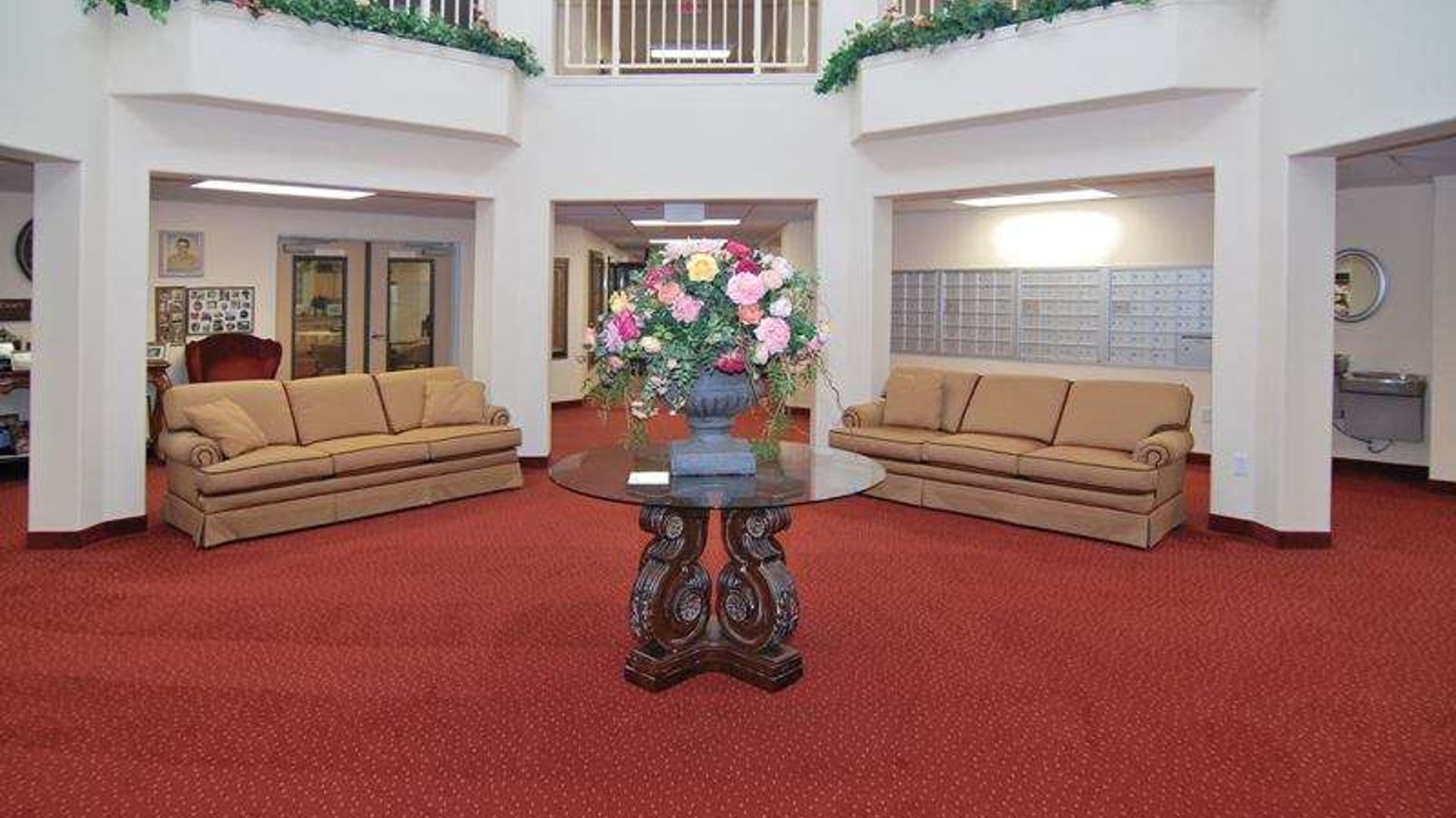 System.Collections.Generic.List`1[AFS.Common.Models.Photo] - Image 2