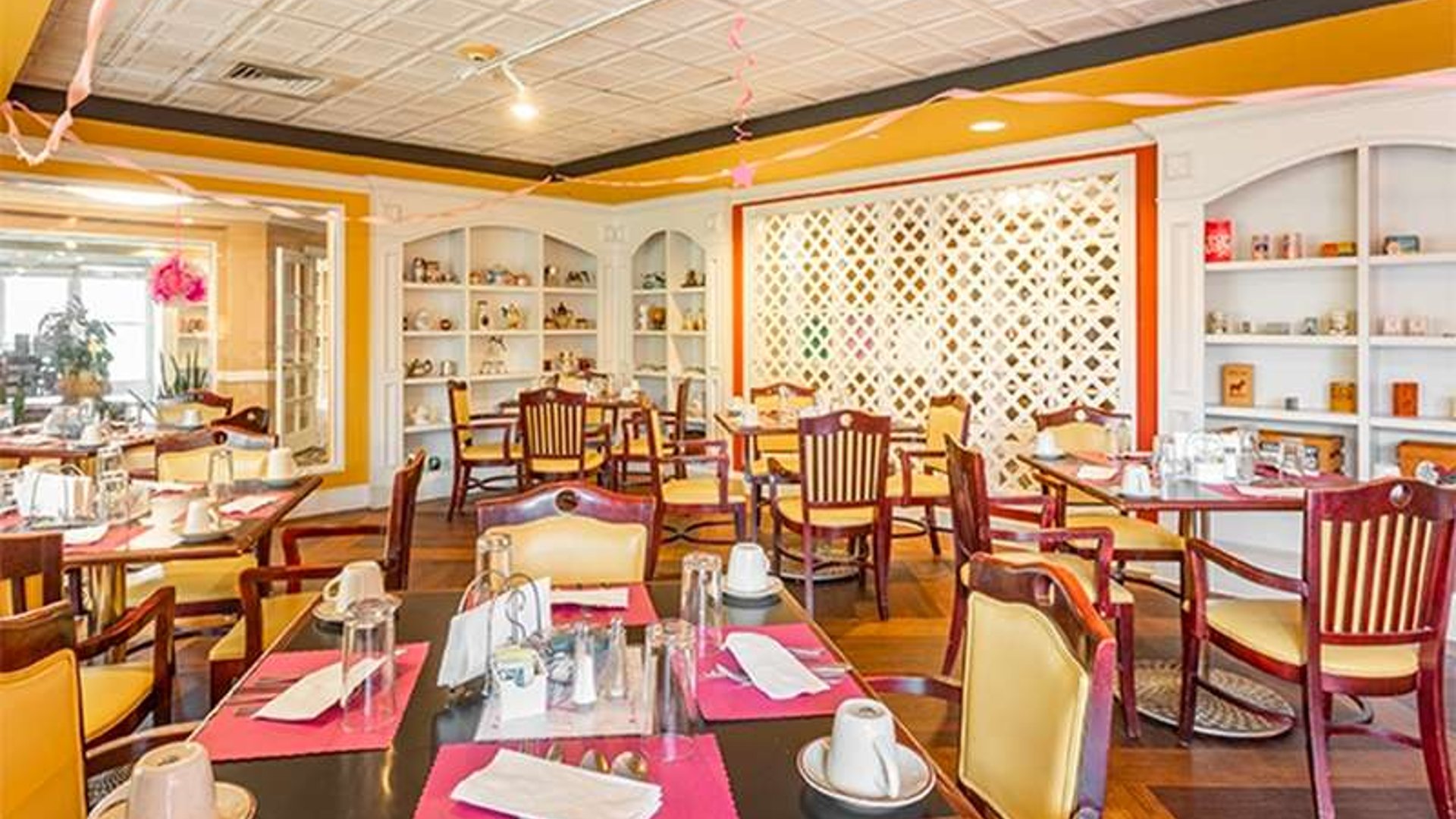 System.Collections.Generic.List`1[AFS.Common.Models.Photo] - Image 3