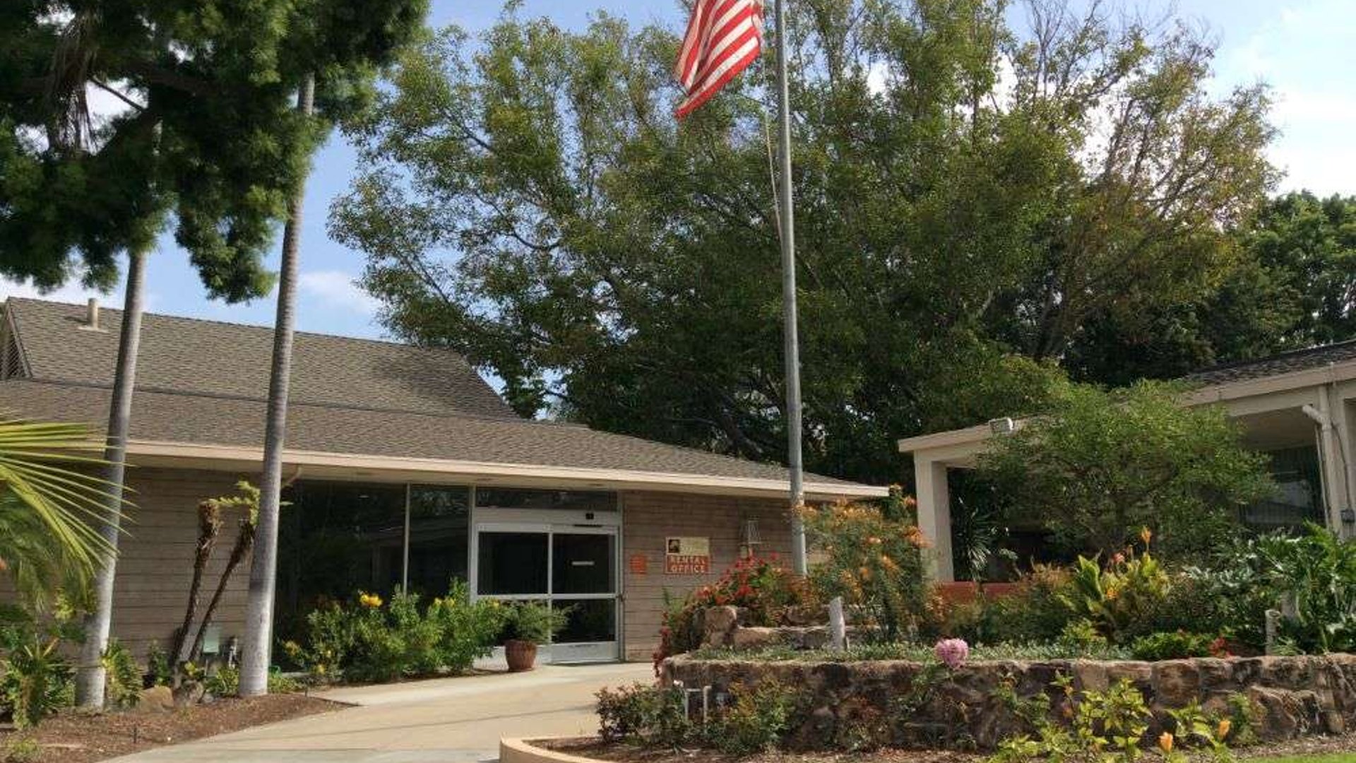 System.Collections.Generic.List`1[AFS.Common.Models.Photo] - Image 1