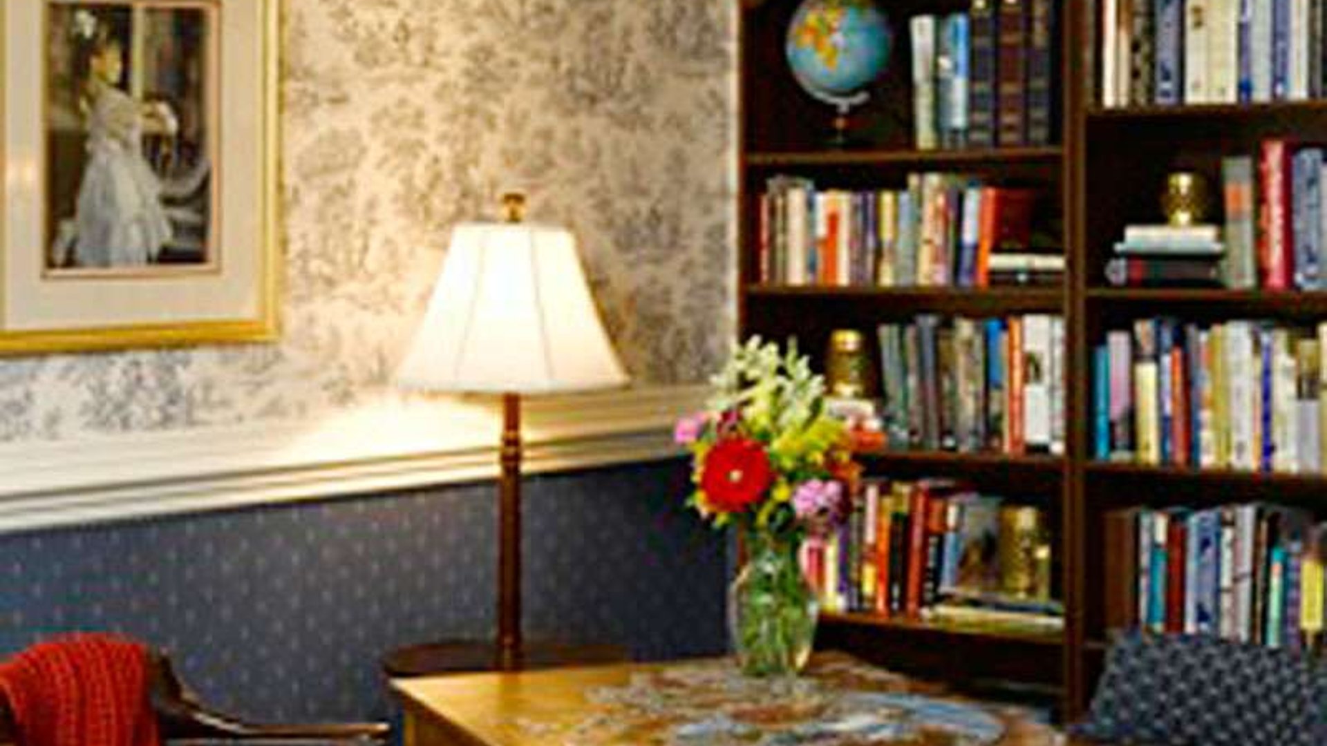 System.Collections.Generic.List`1[AFS.Common.Models.Photo] - Image 7