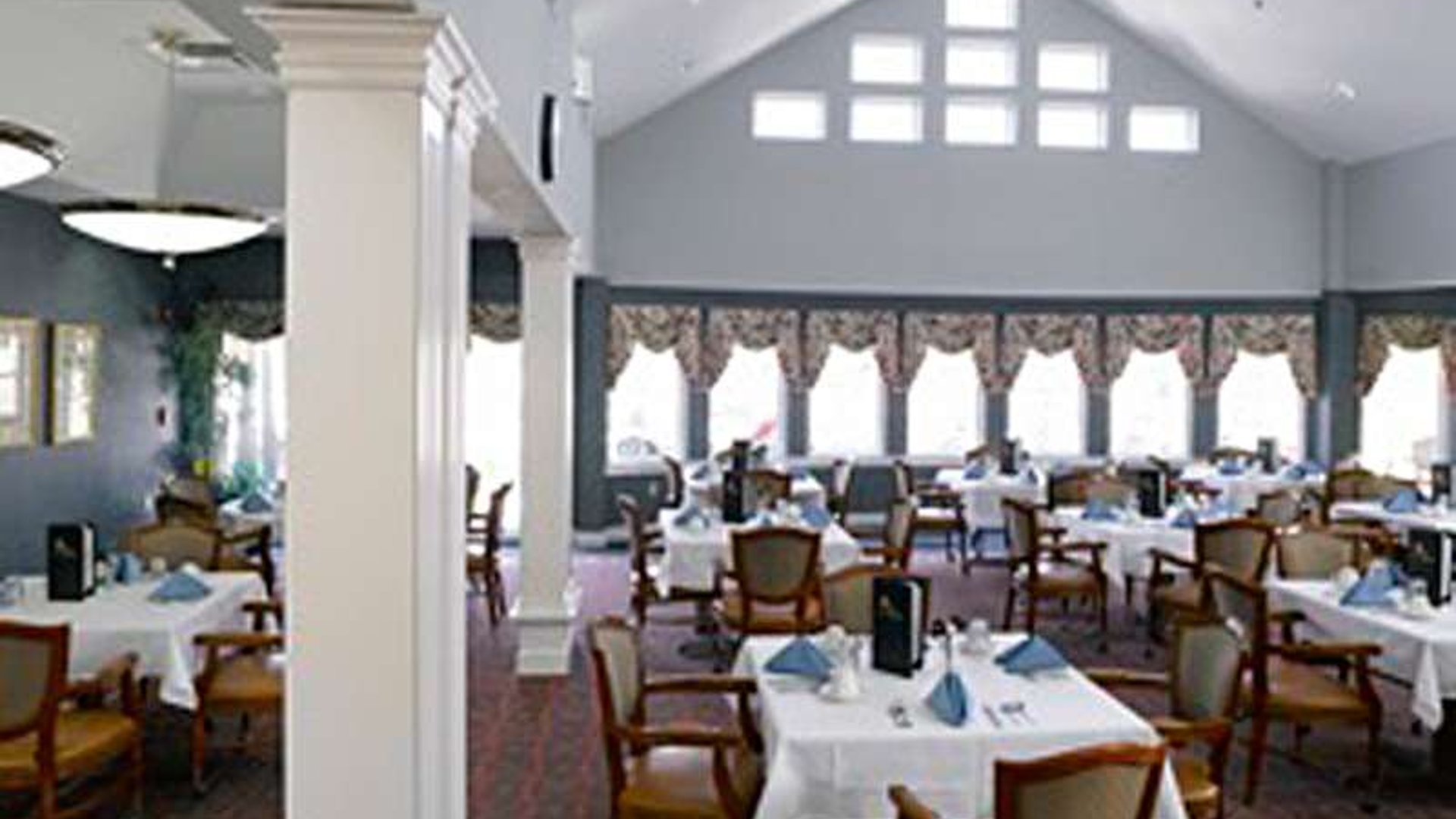 System.Collections.Generic.List`1[AFS.Common.Models.Photo] - Image 5