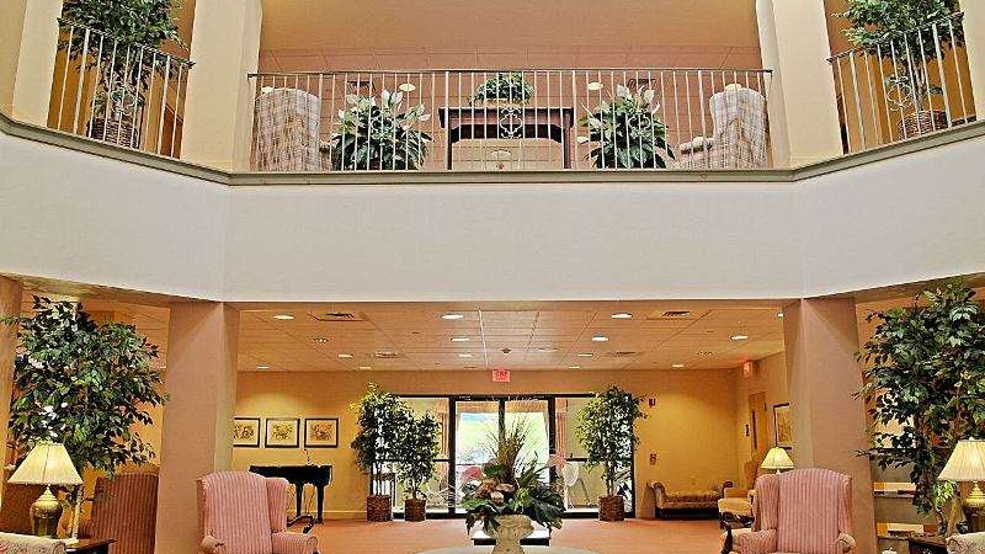 System.Collections.Generic.List`1[AFS.Common.Models.Photo] - Image 3