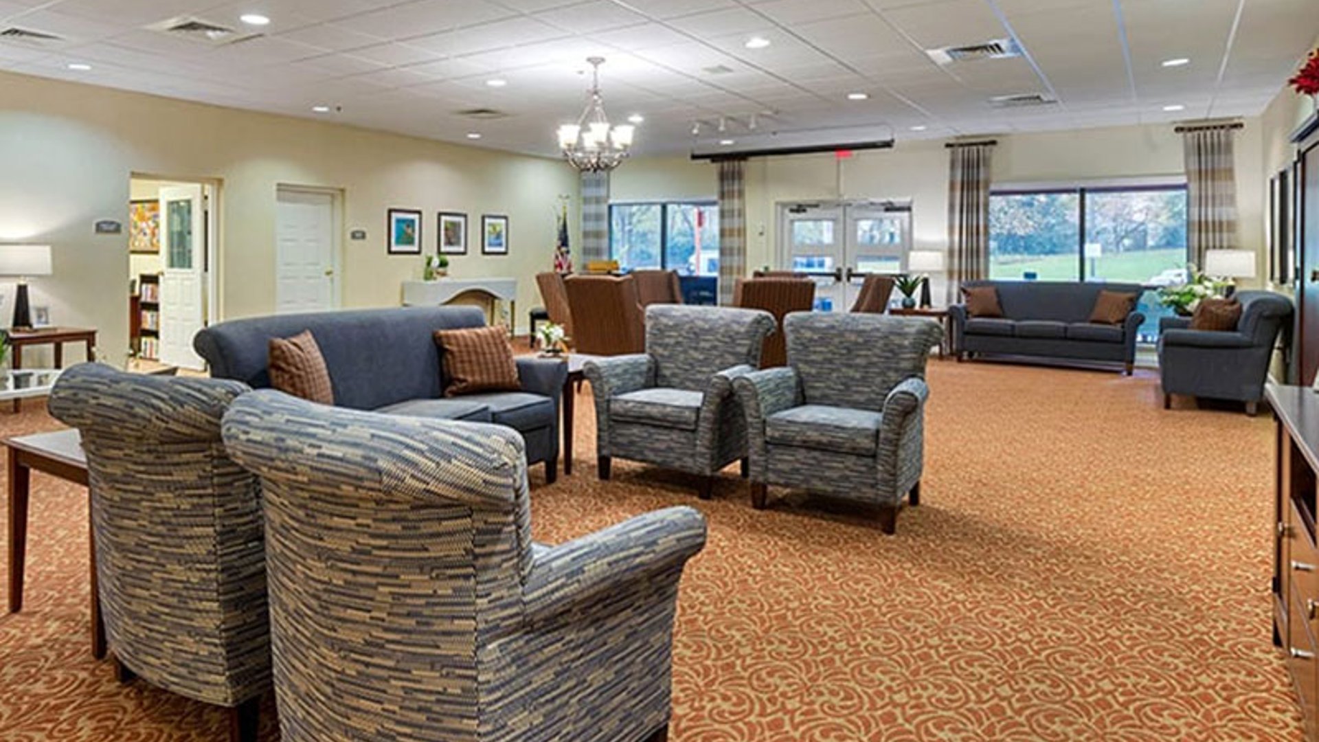 System.Collections.Generic.List`1[AFS.Common.Models.Photo] - Image 6