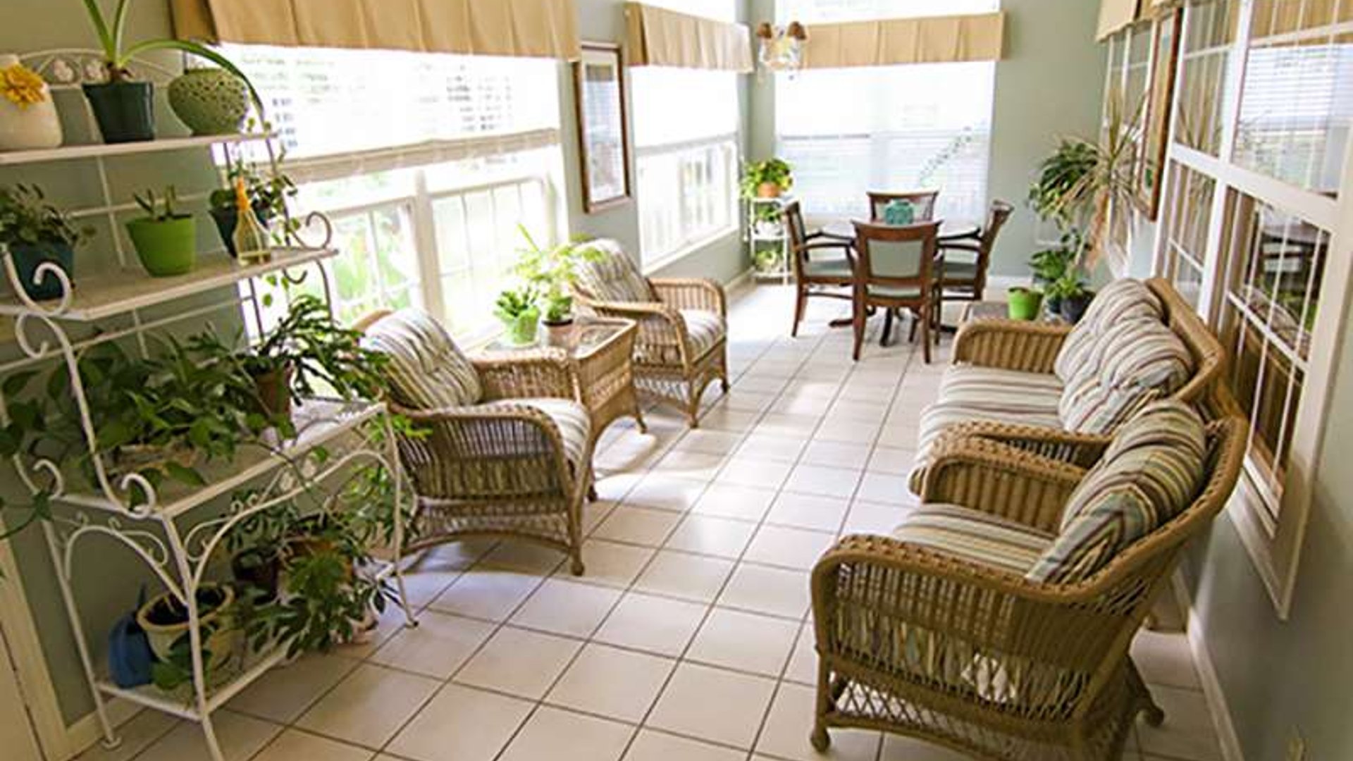 System.Collections.Generic.List`1[AFS.Common.Models.Photo] - Image 3