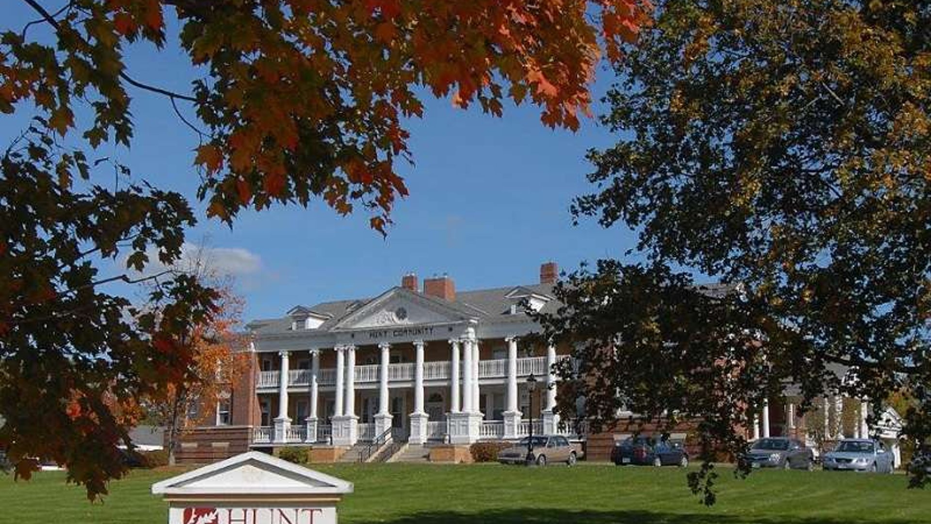 System.Collections.Generic.List`1[AFS.Common.Models.Photo] - Image 1