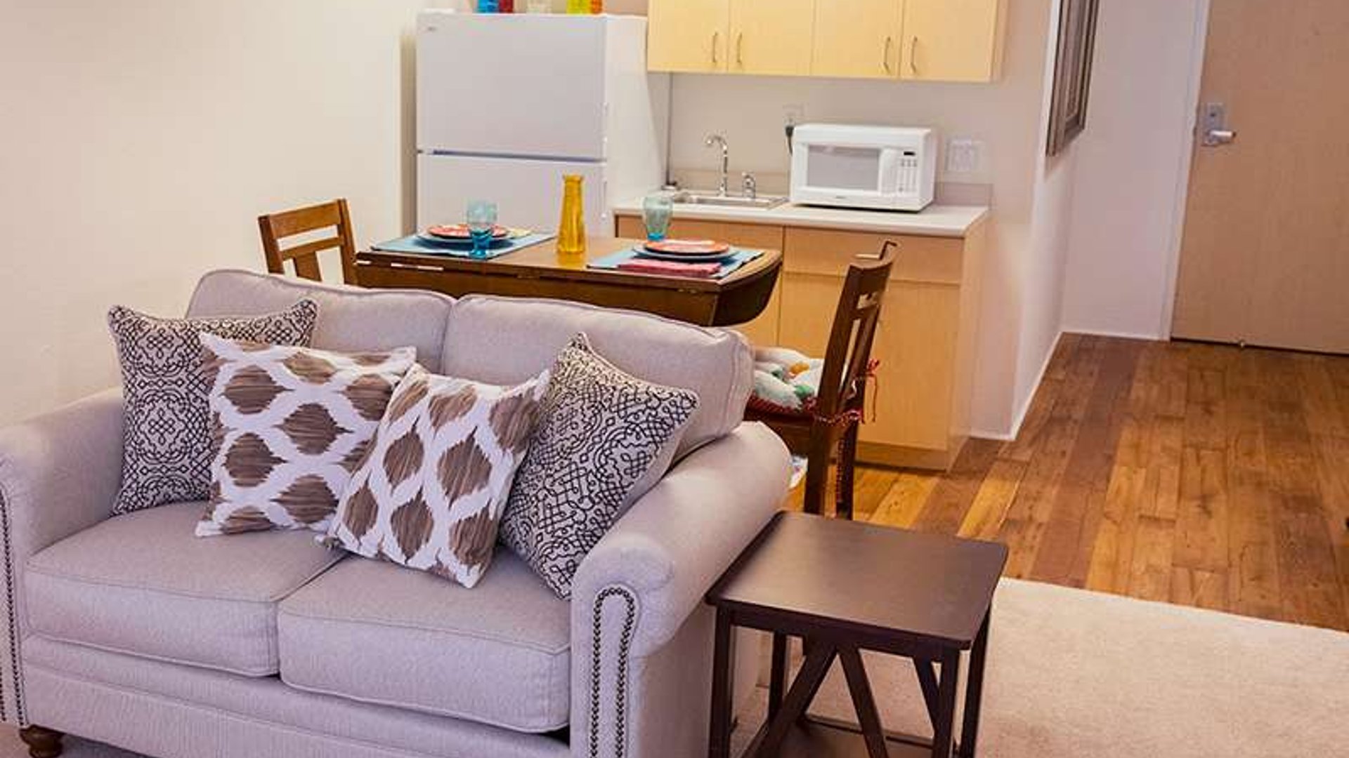 System.Collections.Generic.List`1[AFS.Common.Models.Photo] - Image 6