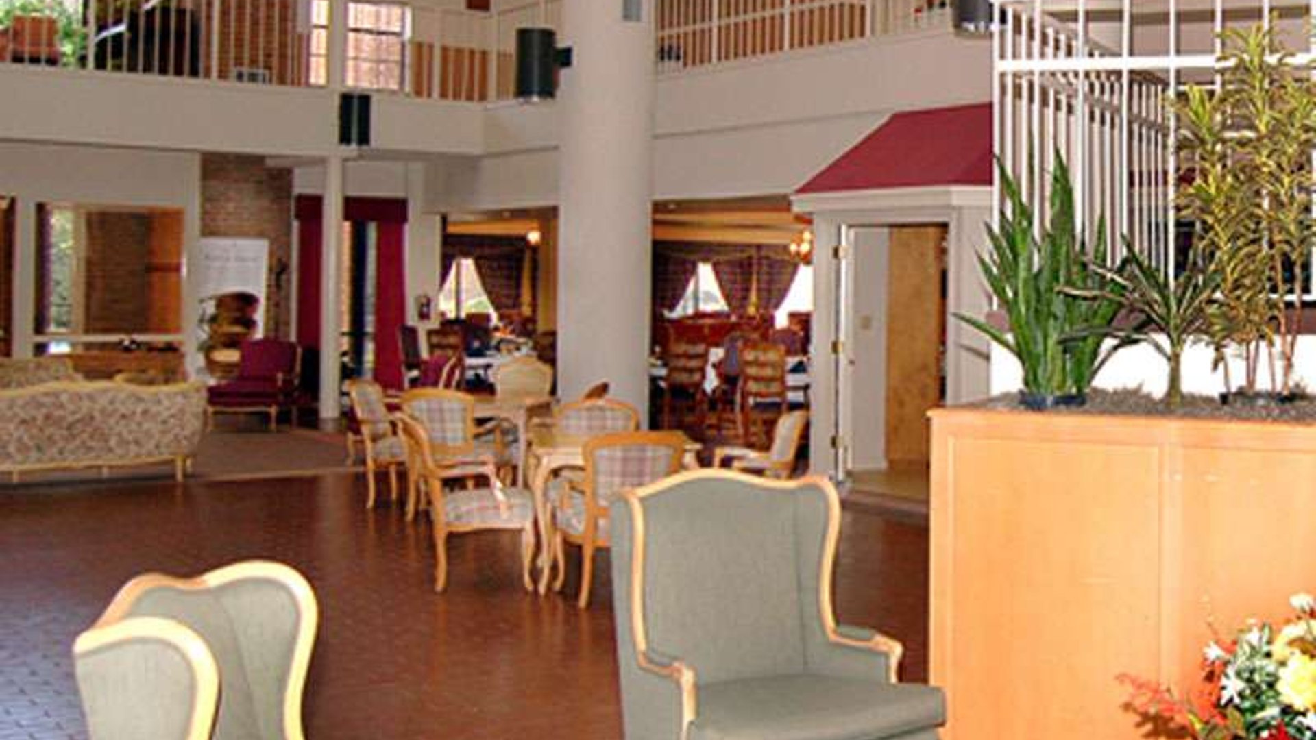 System.Collections.Generic.List`1[AFS.Common.Models.Photo] - Image 3