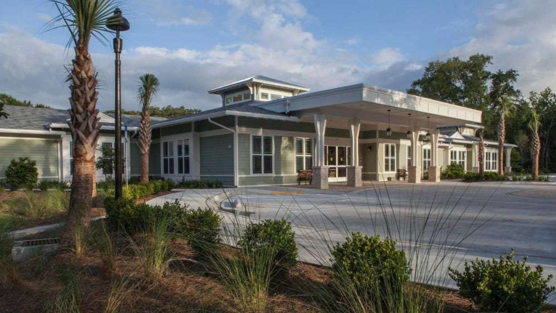 System.Collections.Generic.List`1[AFS.Common.Models.Photo] - Image 1