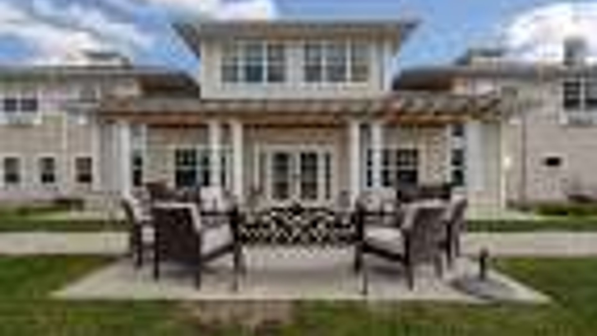 System.Collections.Generic.List`1[AFS.Common.Models.Photo] - Image 1