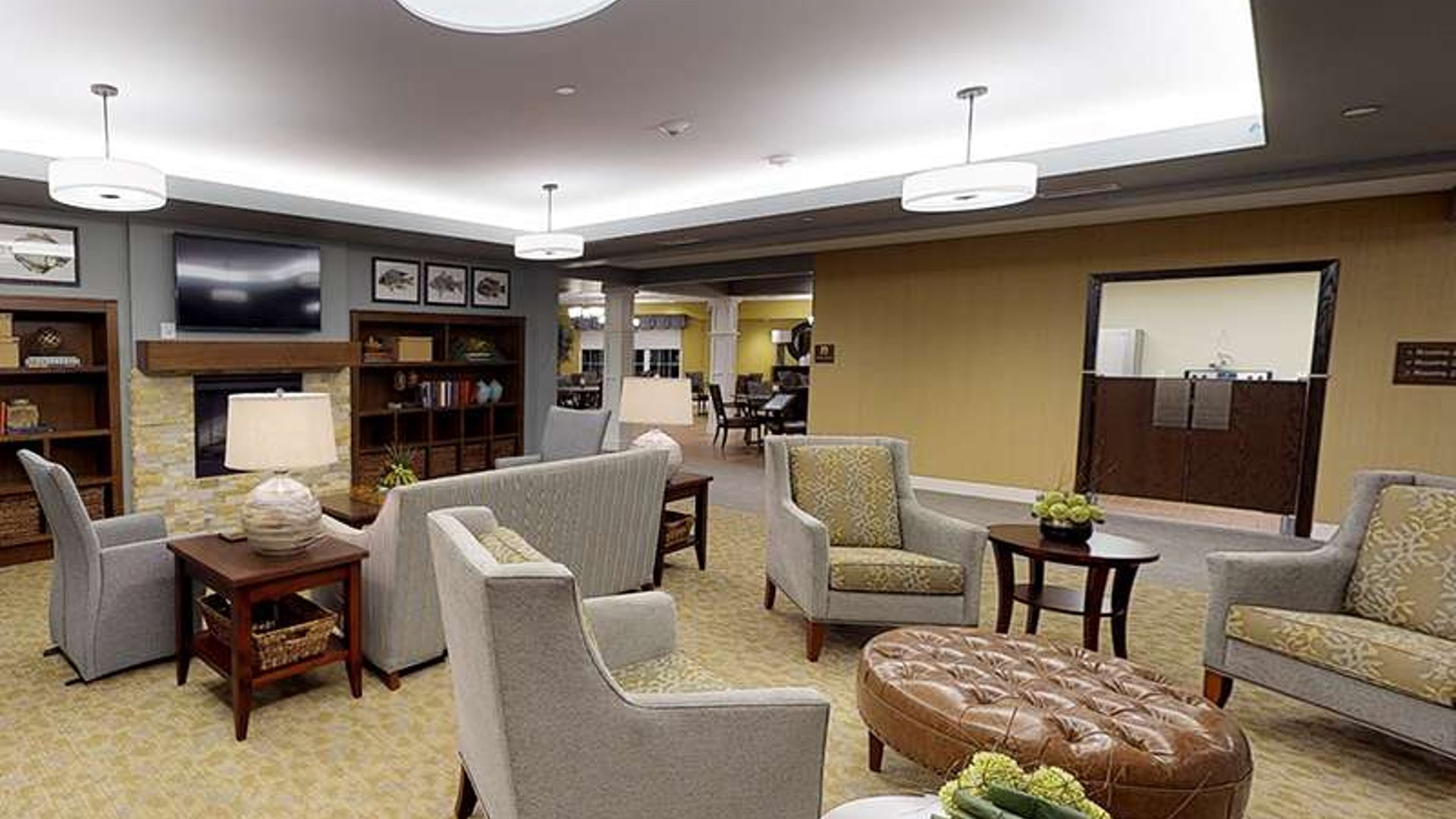 System.Collections.Generic.List`1[AFS.Common.Models.Photo] - Image 3