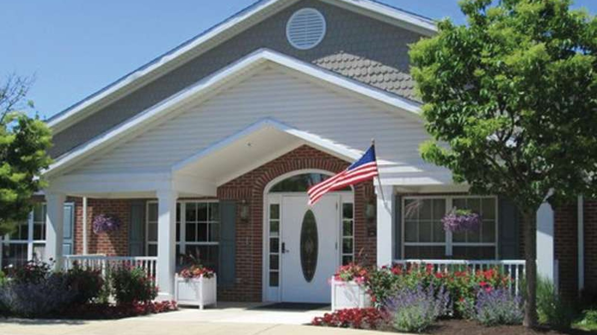 System.Collections.Generic.List`1[AFS.Common.Models.Photo] - Image 1