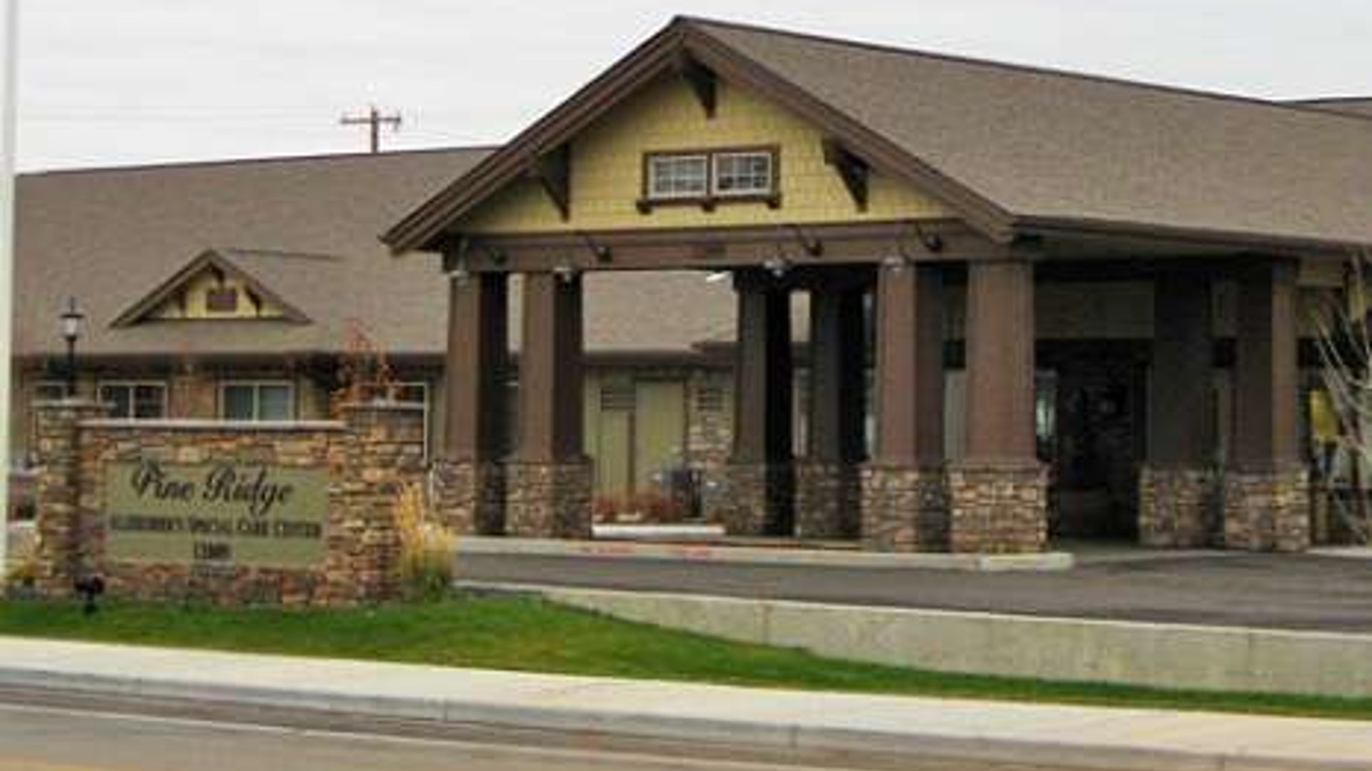 System.Collections.Generic.List`1[AFS.Common.Models.Photo] - Image 1